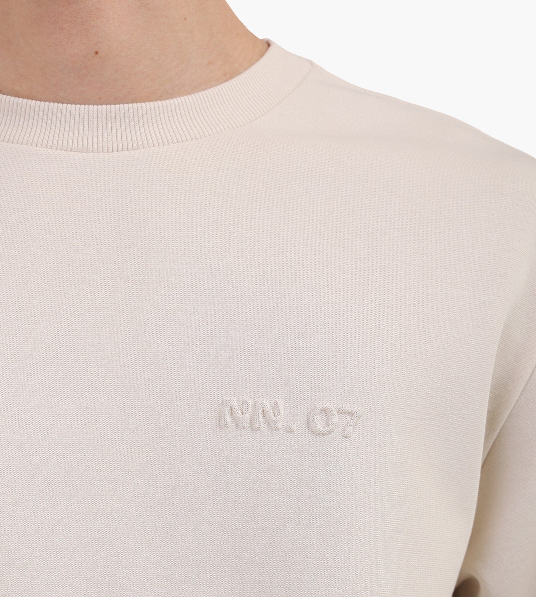 NN.07 Nat Logo Tee 3457 Ivory