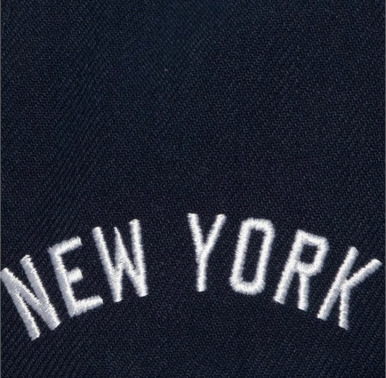New York Yankees Evergreen Original Fit Snapback Hat (Navy)