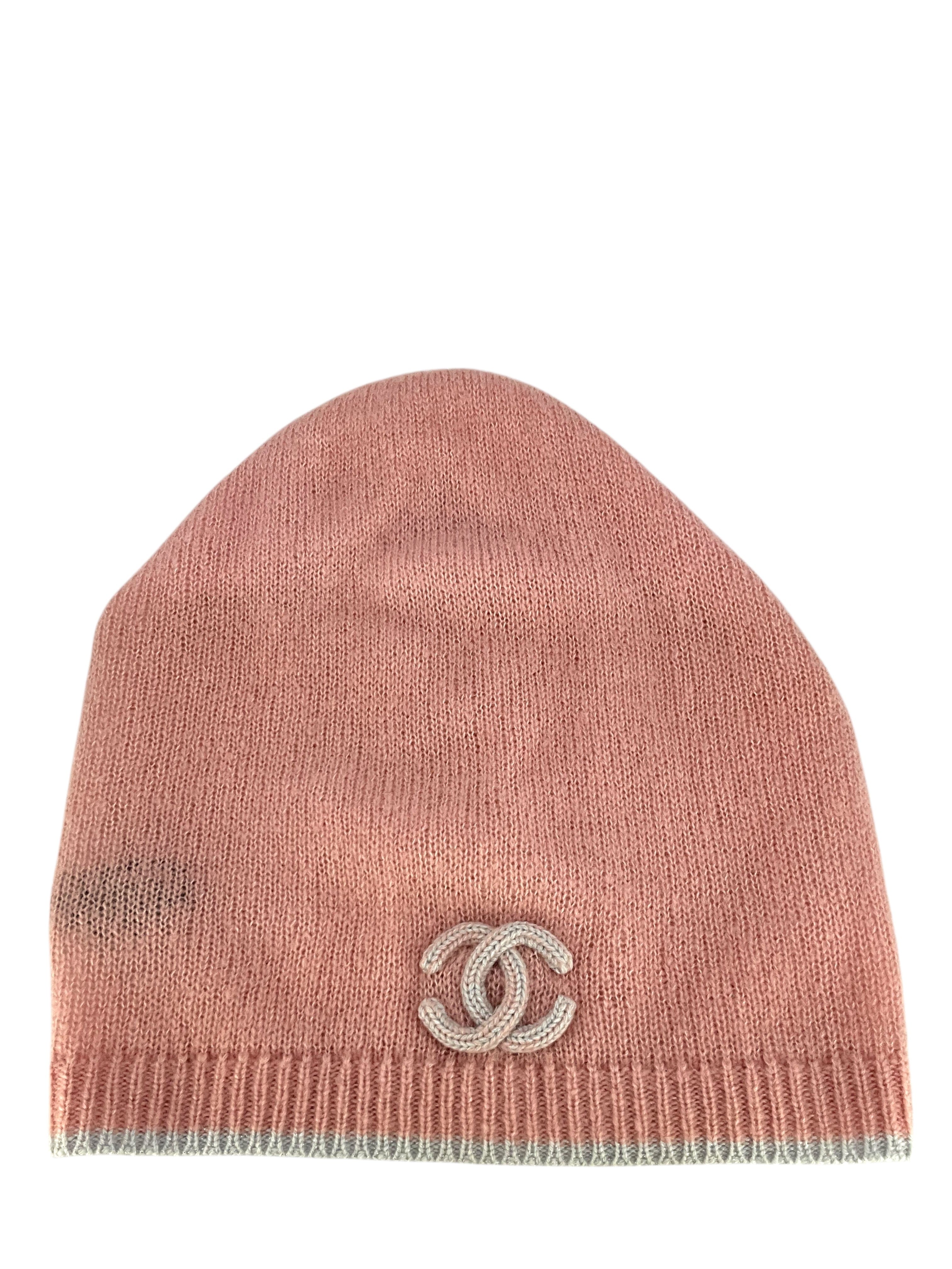 CHANEL 20B Cashmere CC Logo Hat