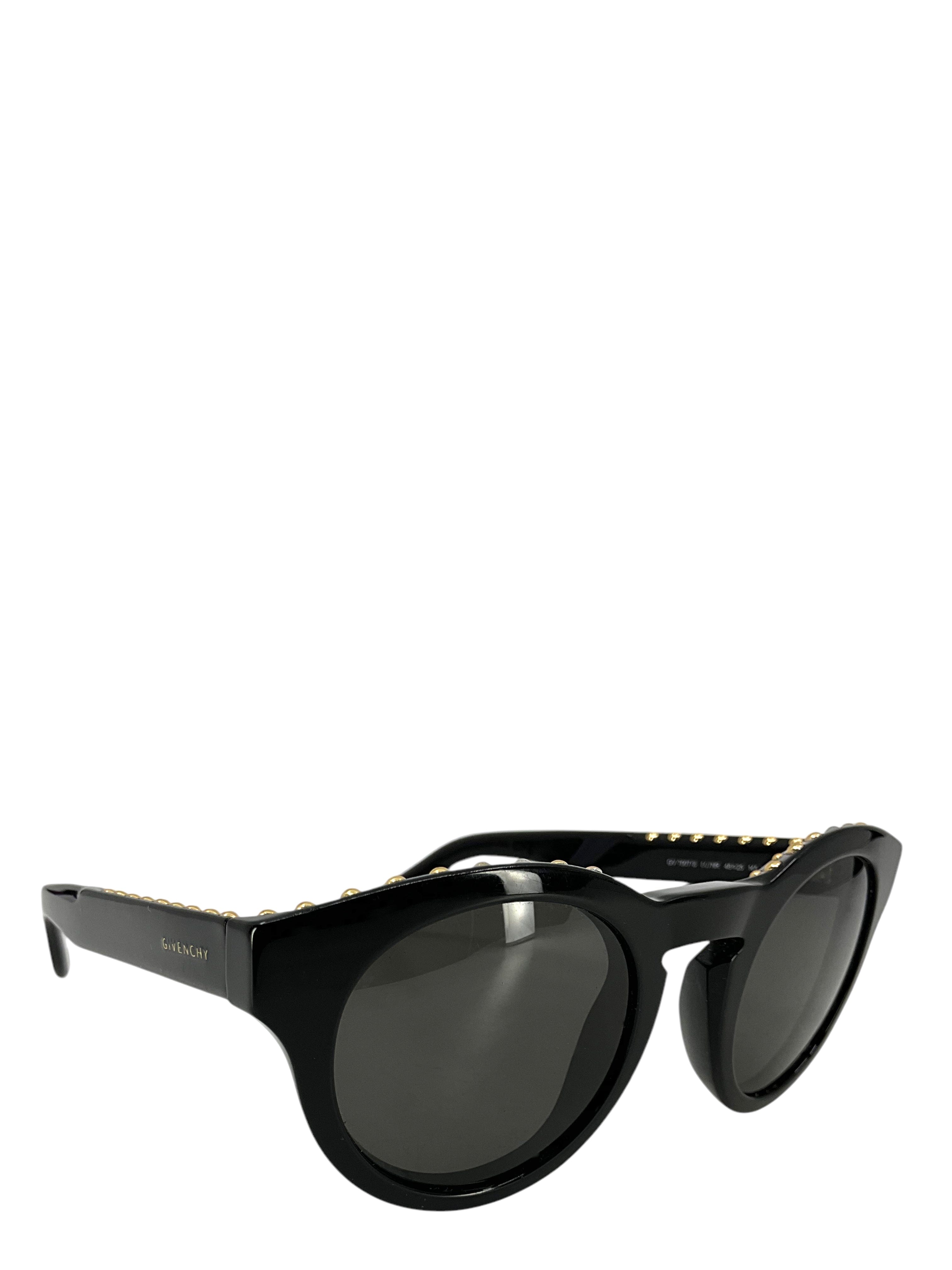 Givenchy GV 7007/S Round Sunglasses
