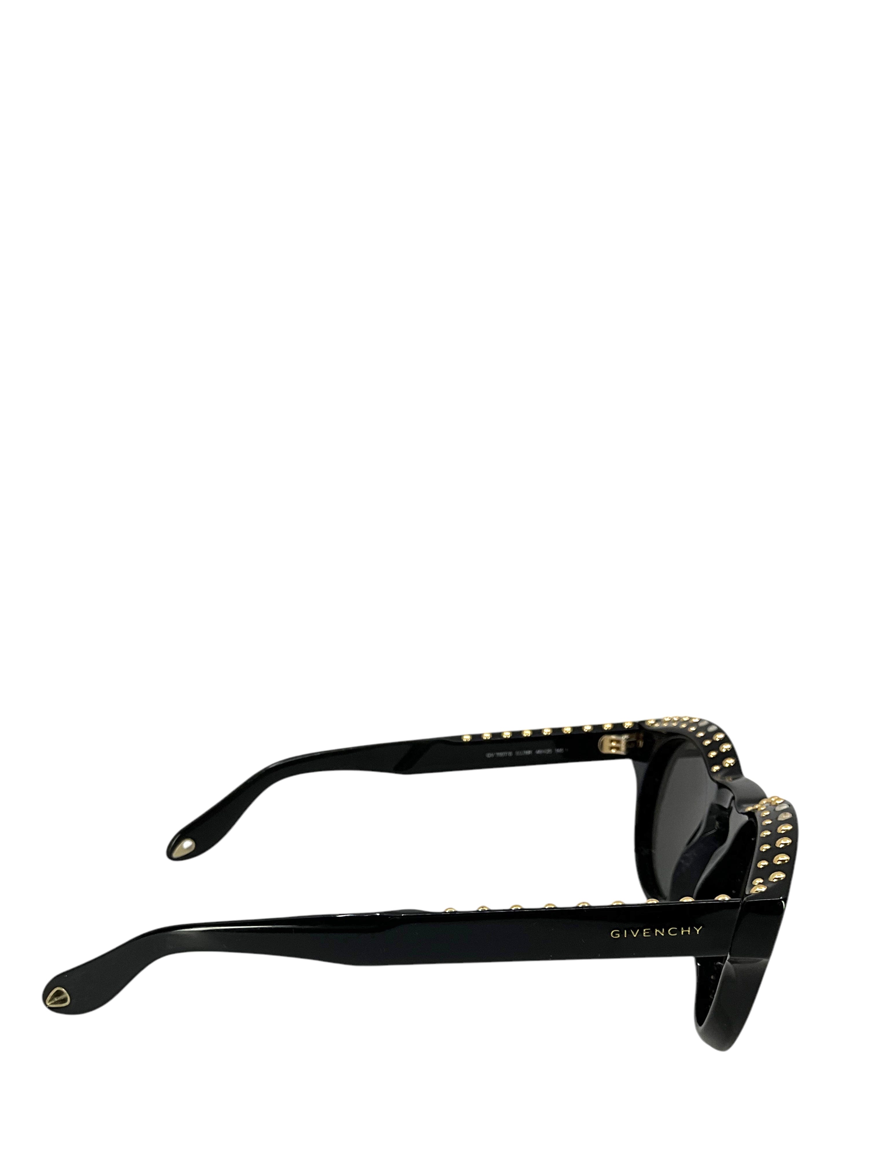 Givenchy GV 7007/S Round Sunglasses