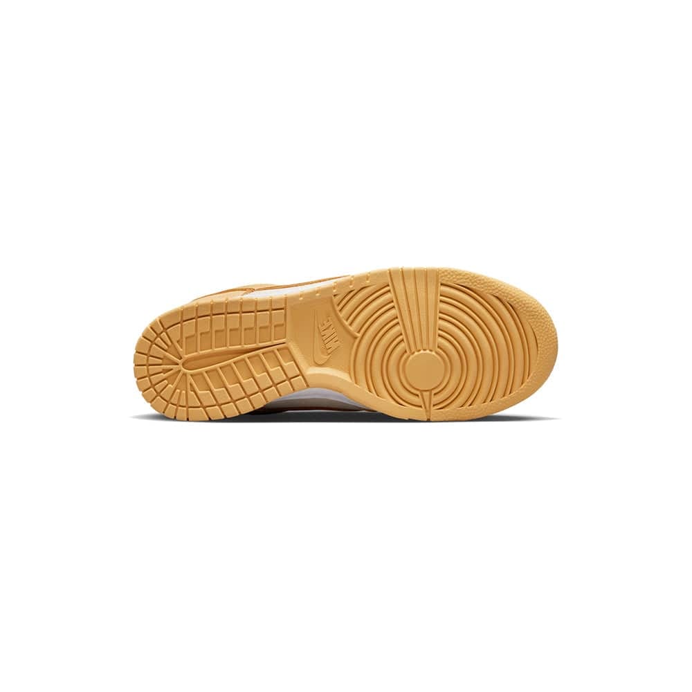 Nike W Dunk Low Lx - Gold Suede