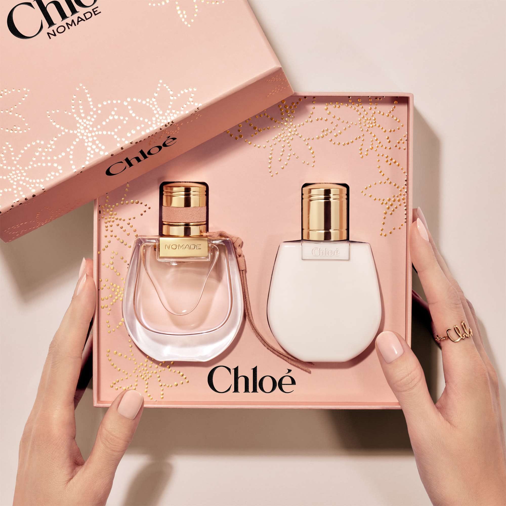 Chloé Nomade For Her Eau de Parfum 50ml Gift Set
