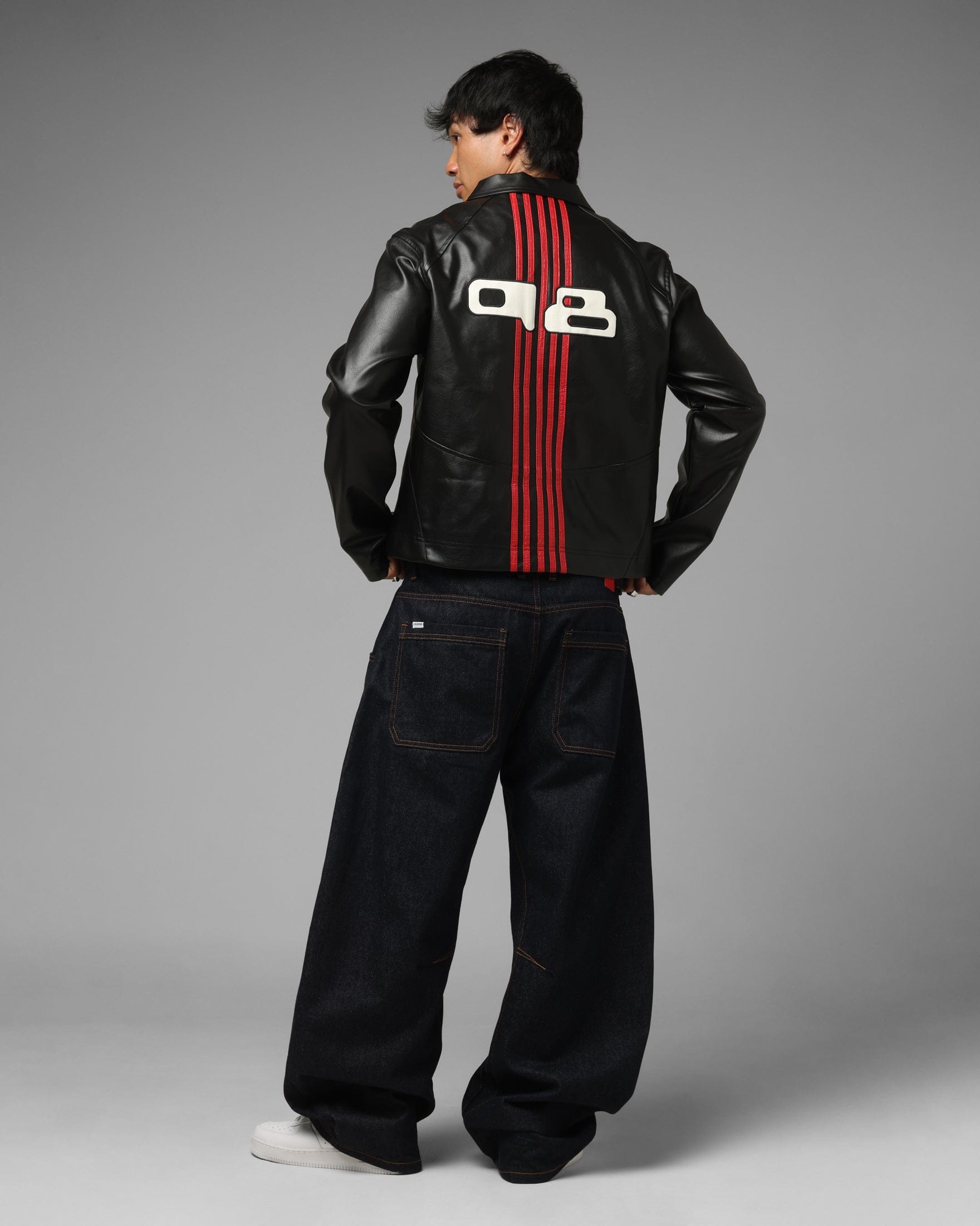 Loiter Speedster Jacket Black
