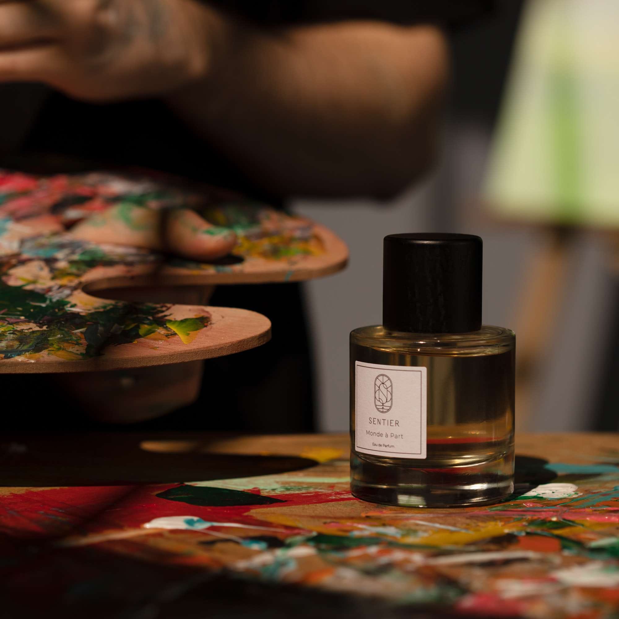 Sentier Monde À Part Eau de Parfum Spray 100ml