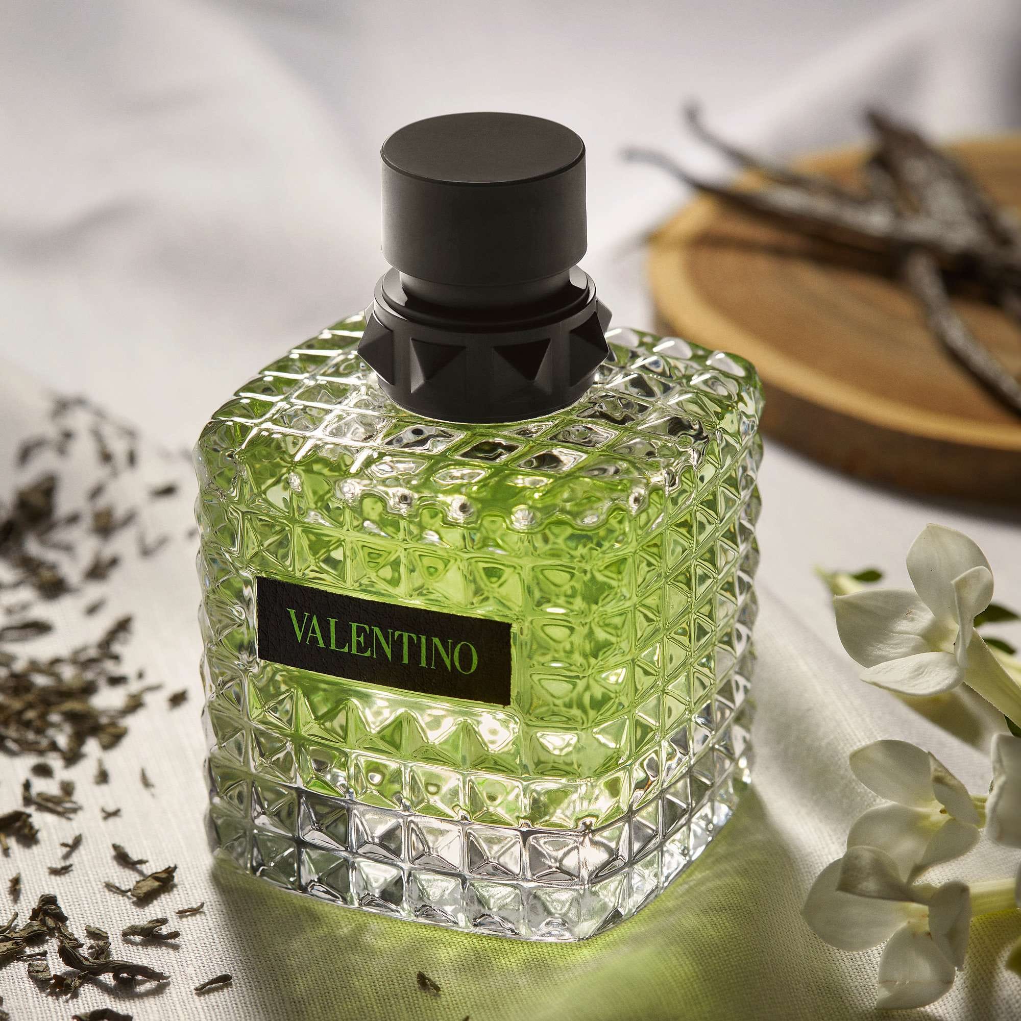 Valentino Born in Roma Donna Green Stravaganza Eau de Parfum Spray 50ml