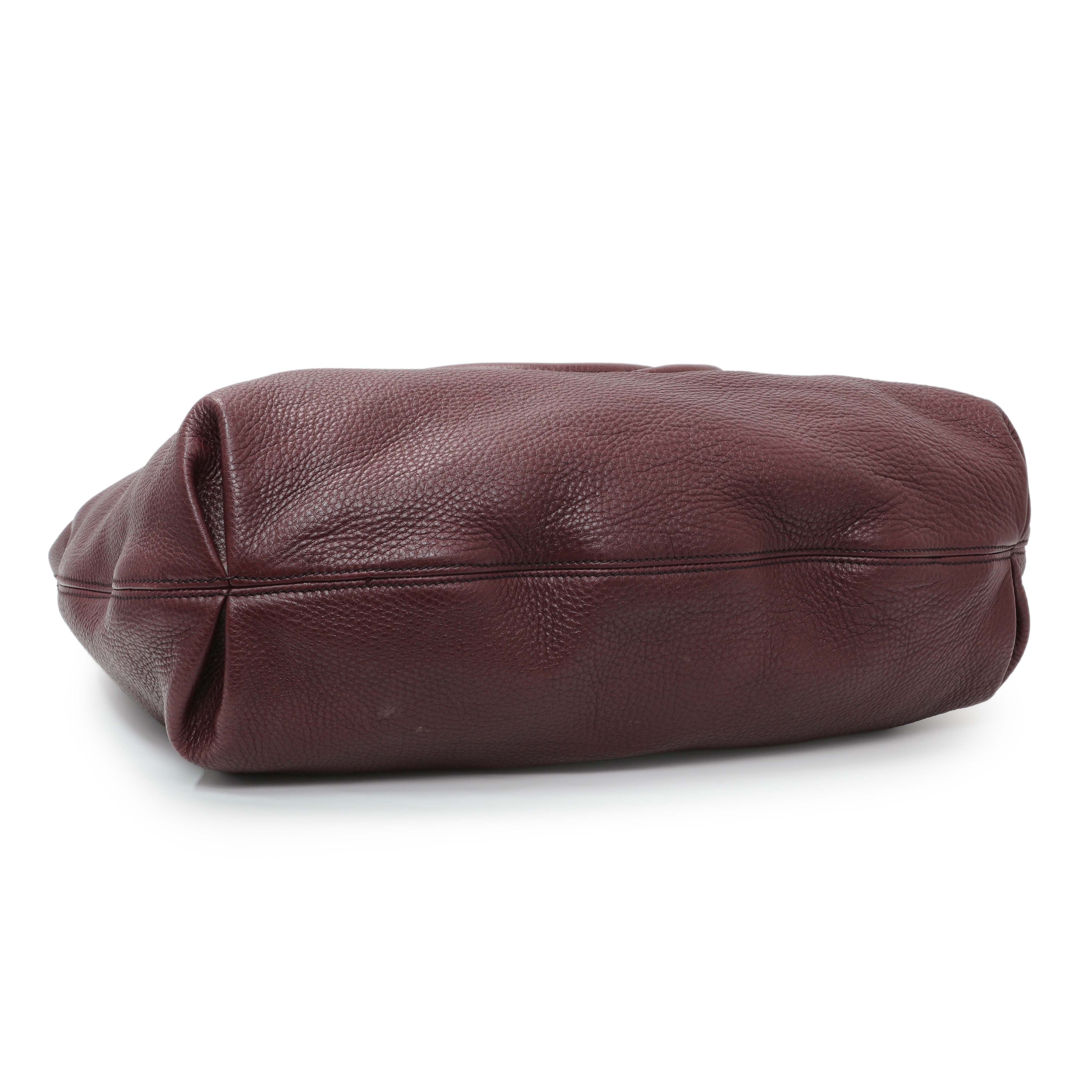 Gucci Scarlatto Pebbled Leather Soho Shoulder Bag