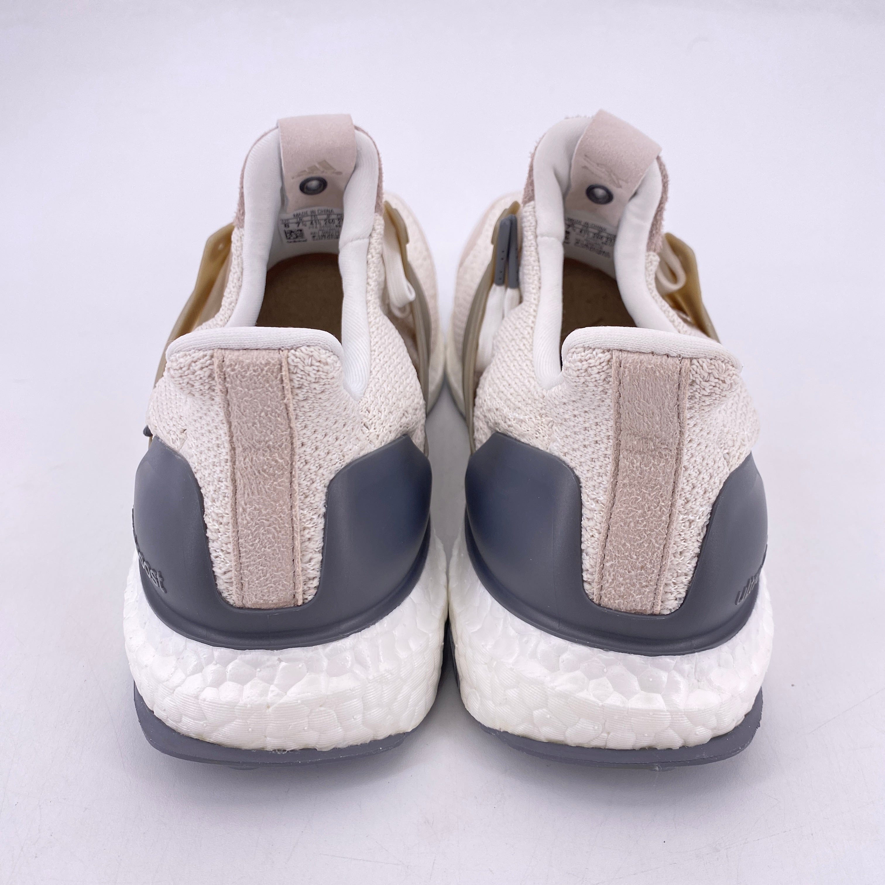 Adidas Ultraboost Lux "Social Status" 2017 New Size 8
