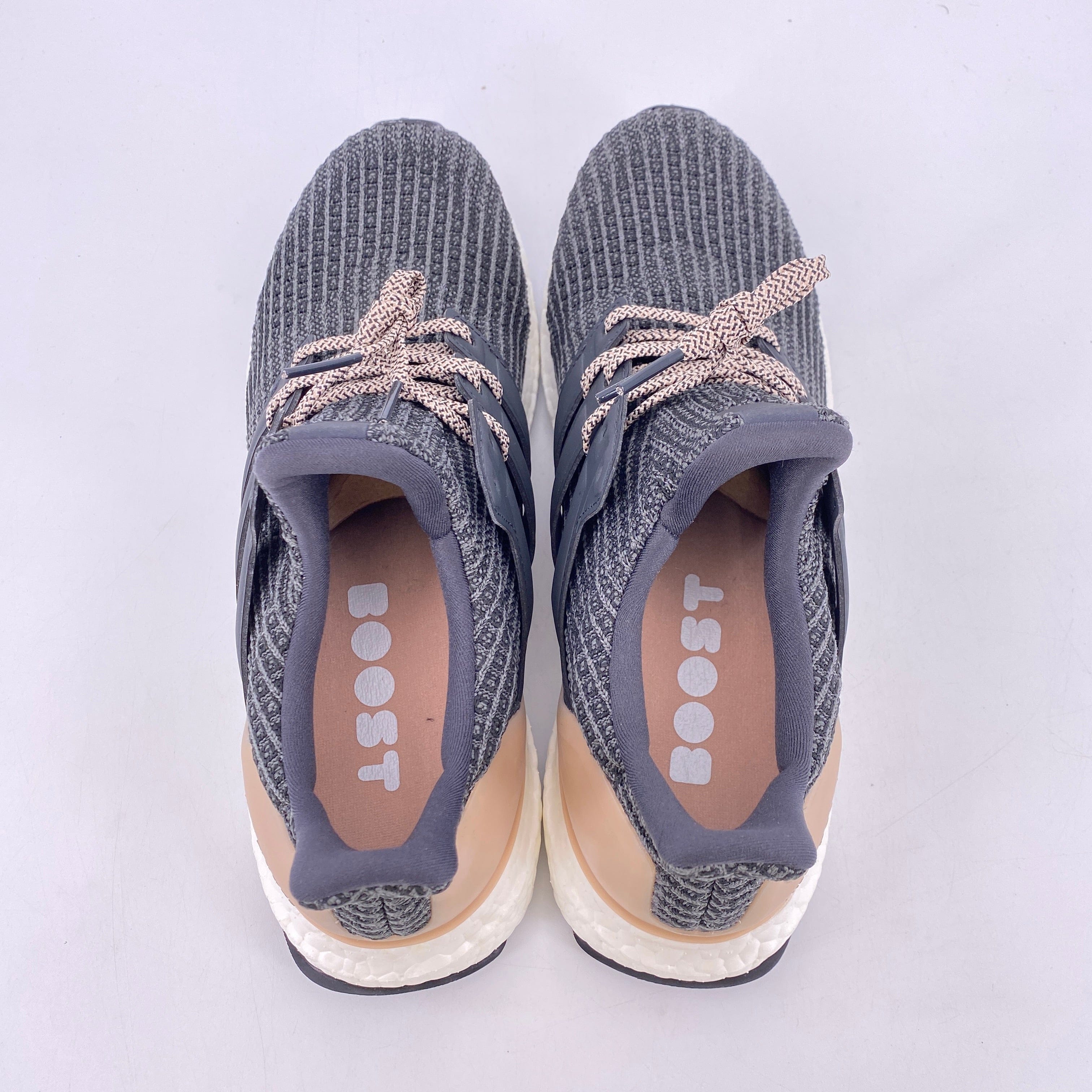 Adidas (W) Ultraboost "Ash Pearl" 2018 New Size 9.5W