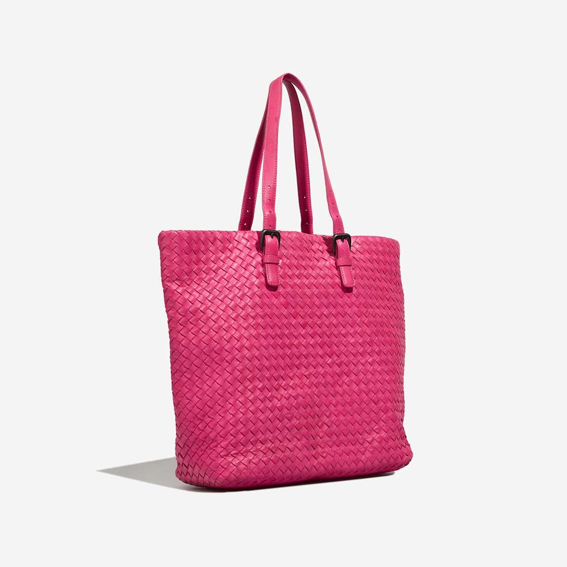 Bottega Veneta Shoulder Bag Large Lamb Fuchsia