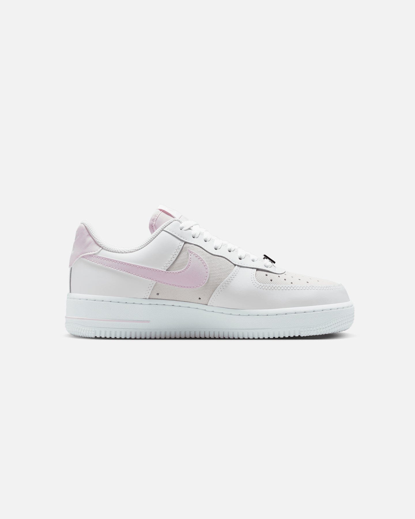 Nike Women's Air Force 1 '07 SE White