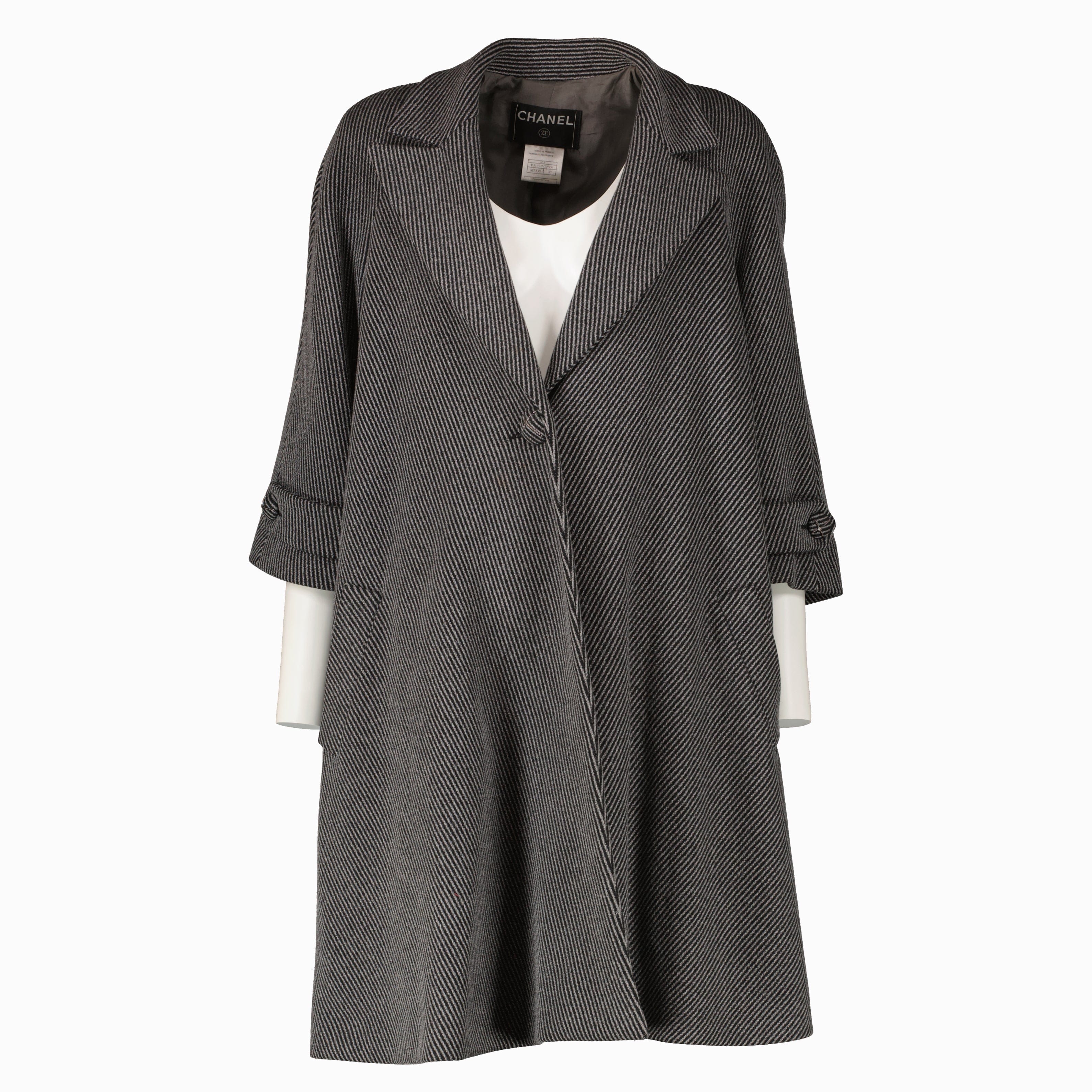 Chanel 07A Grey Coat - Size 40