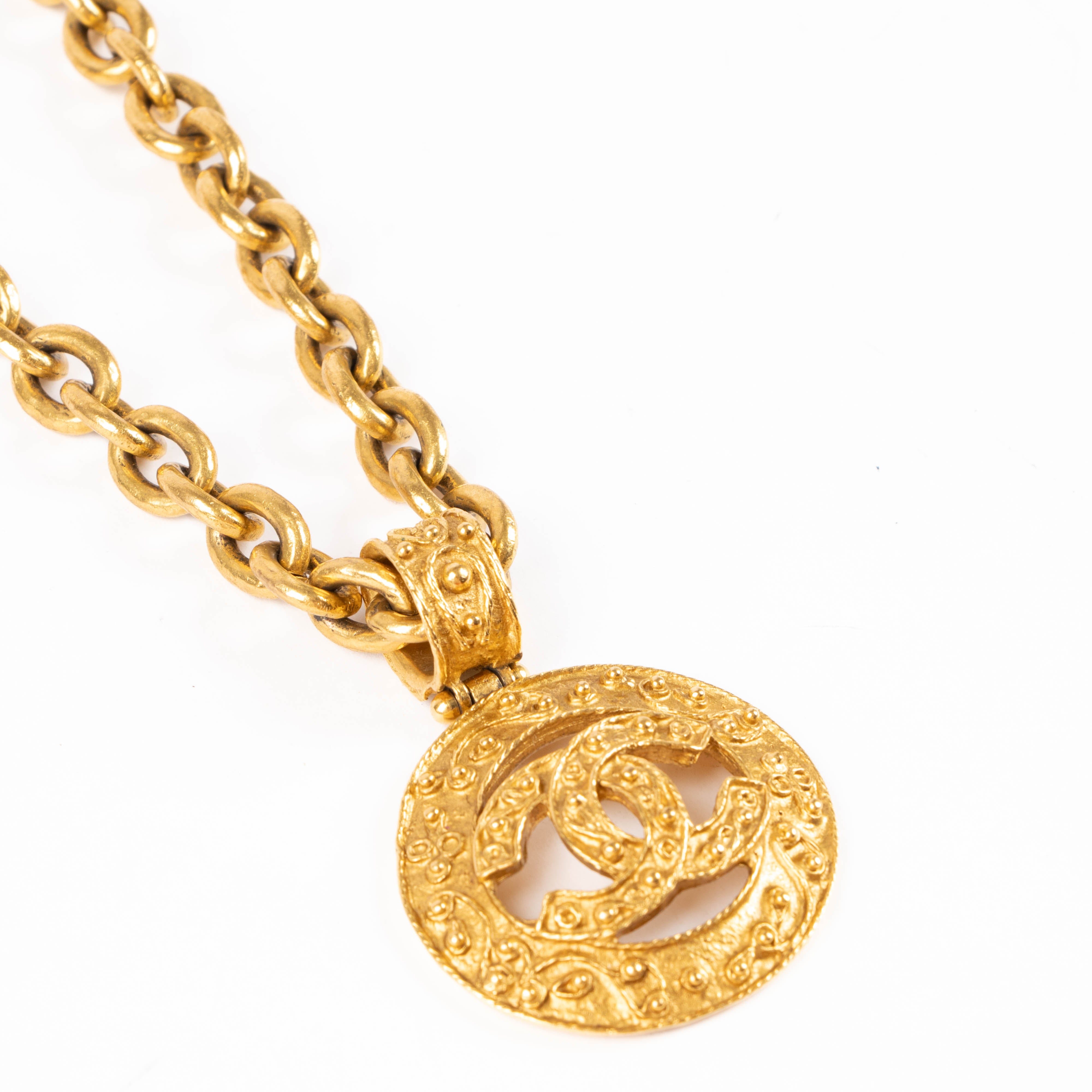 Chanel 94A Gold Plated Vintage CC Necklace