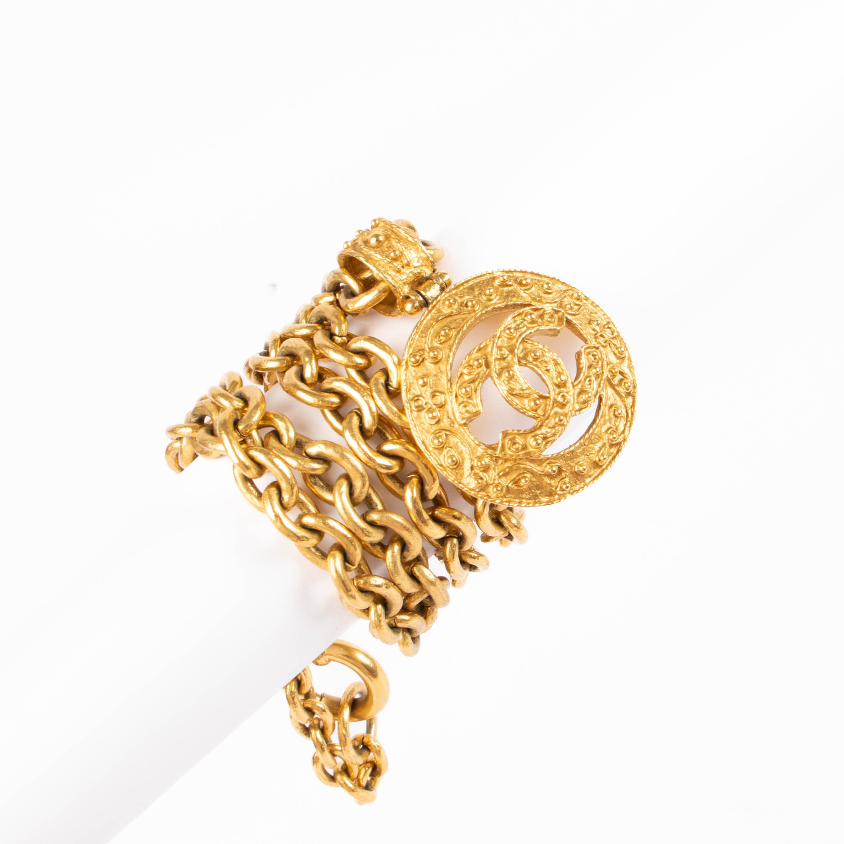 Chanel 94A Gold Plated Vintage CC Necklace