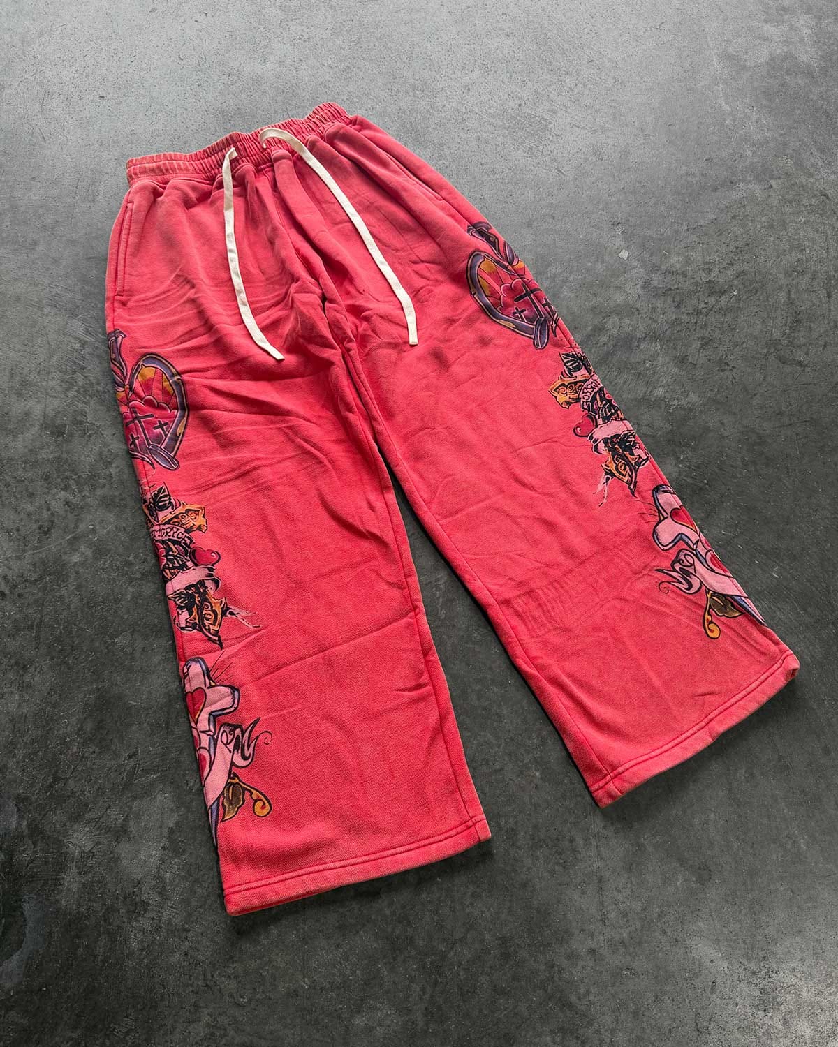 Righteous Risen King Sweatpants Red