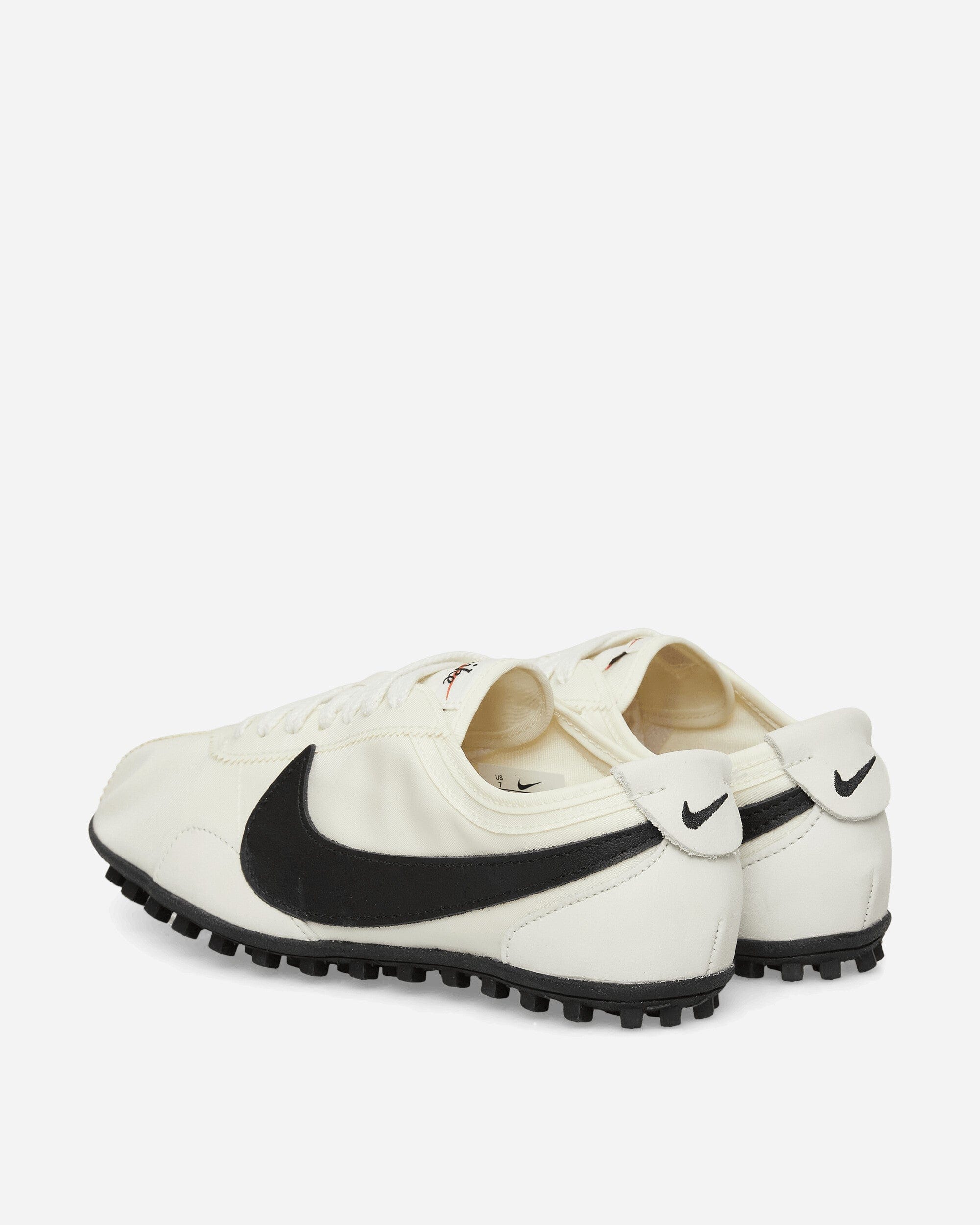 Nike Women's Moon Shoe Sneakers Soft Pearl / Black