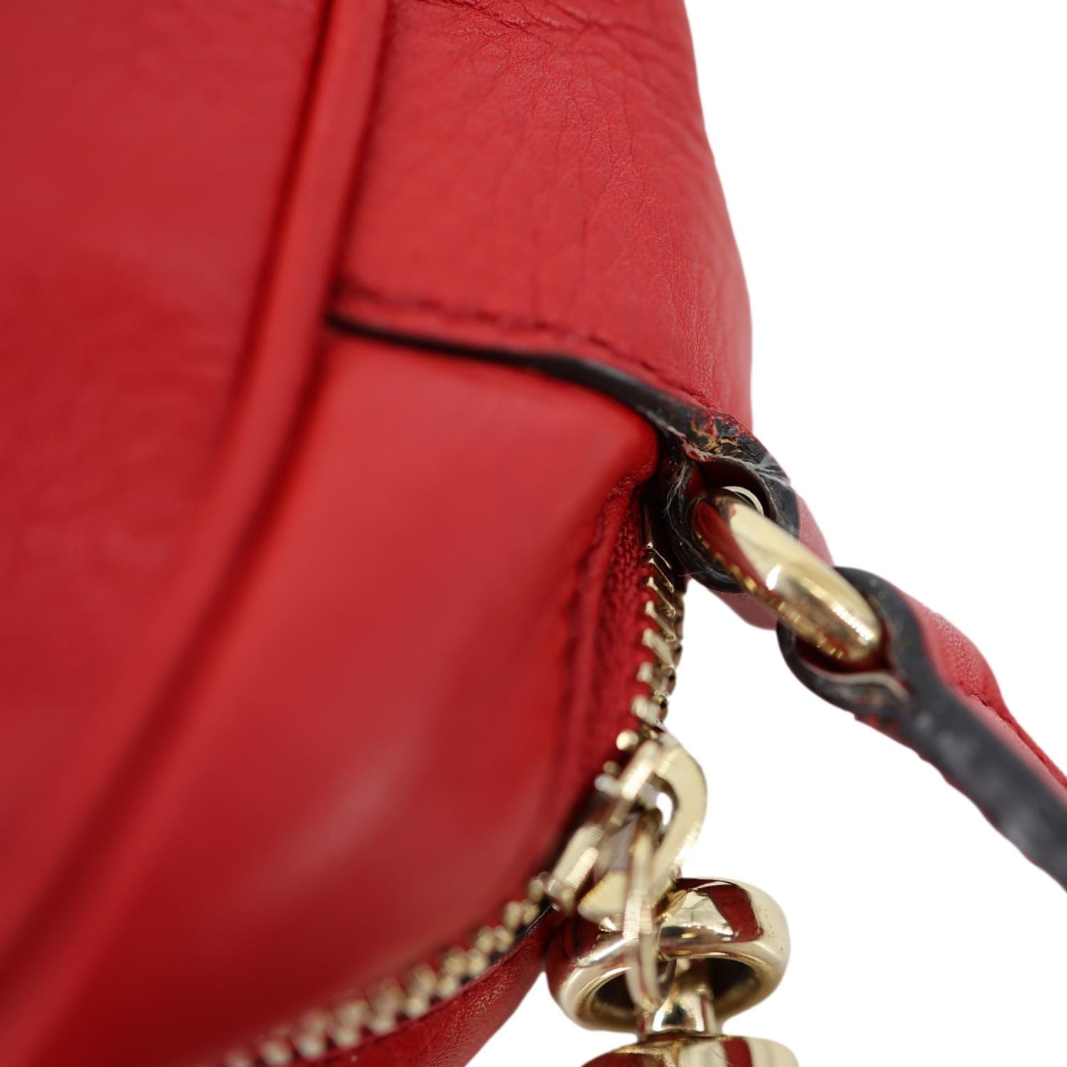 GUCCI Soho Disco Camera Leather Crossbody Bag Red 308364