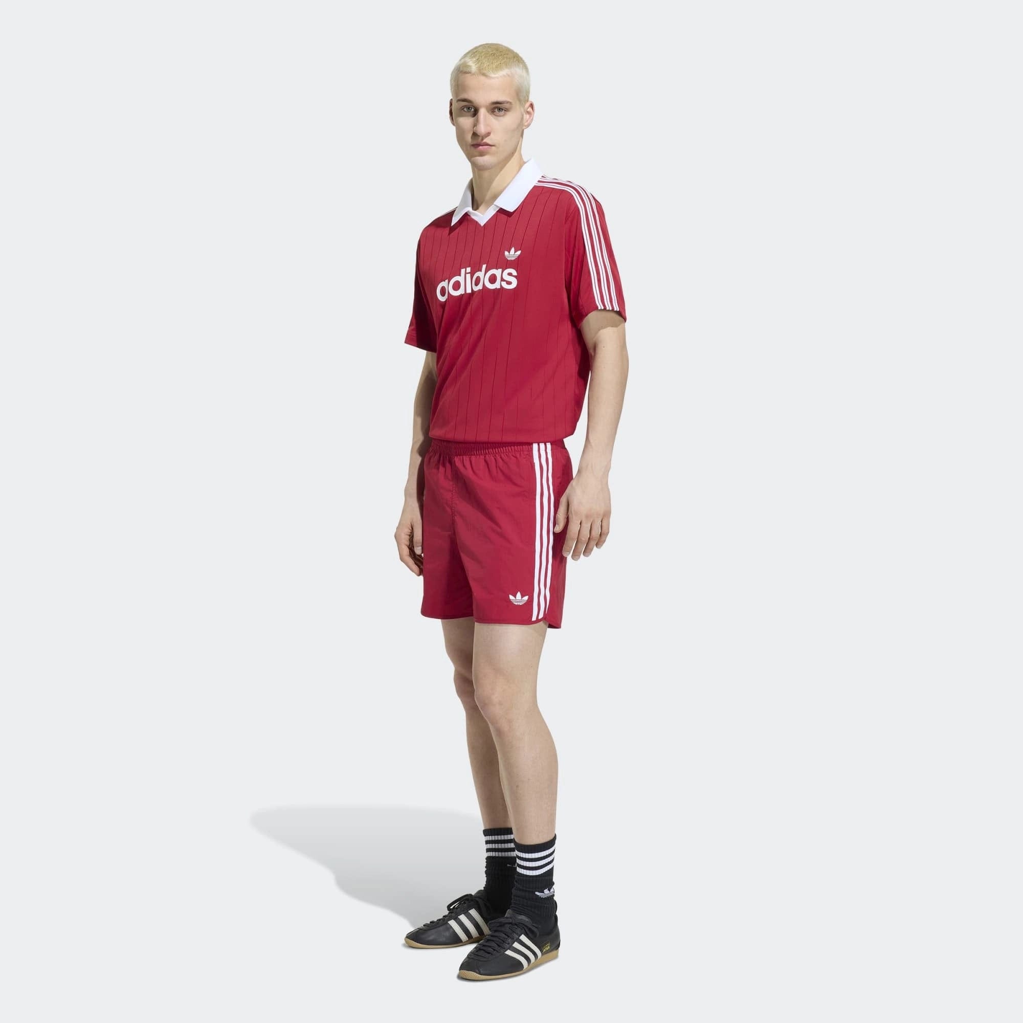 adidas Originals Classics Sprinter Shorts – Red / White (KW0122)