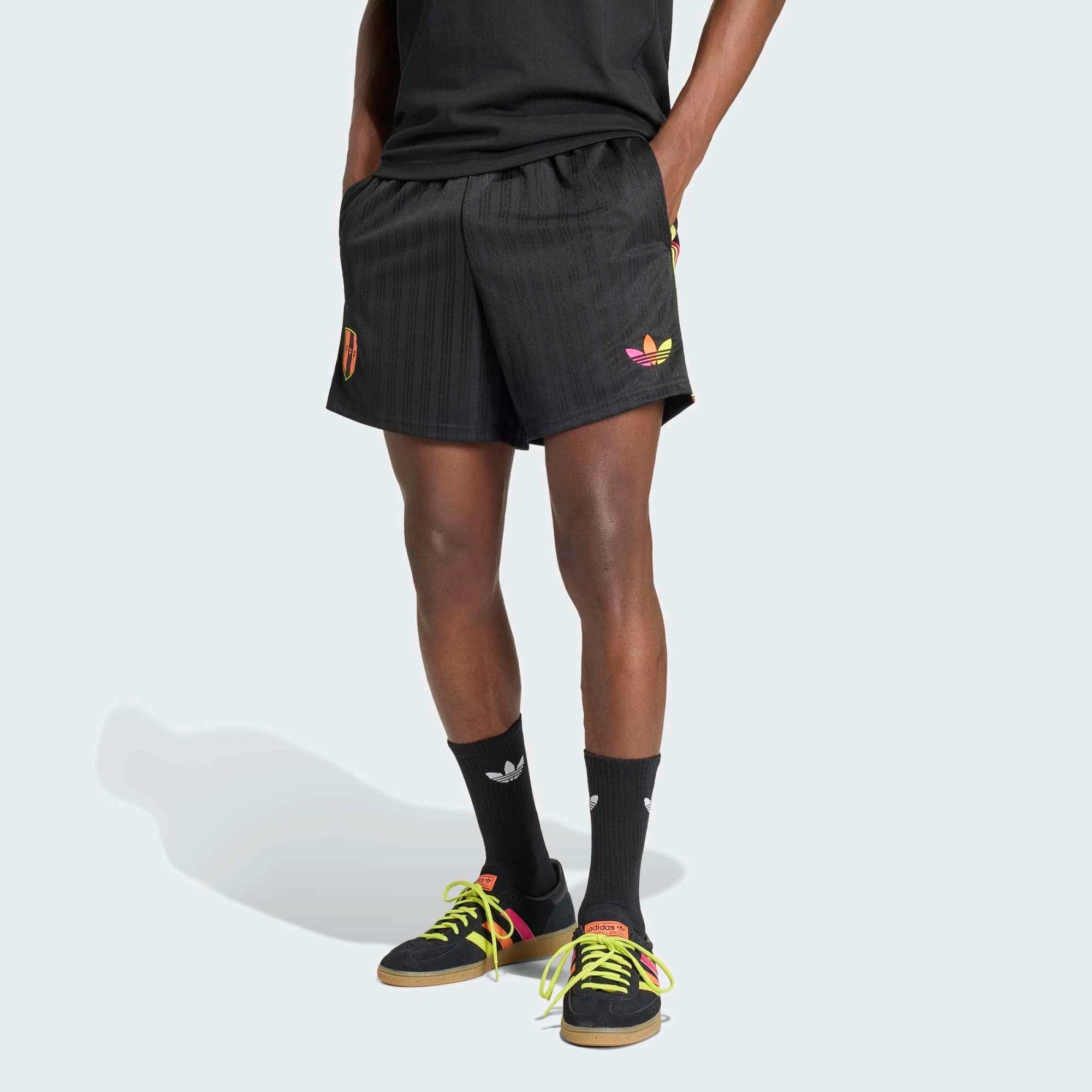adidas Originals Peru OG Shorts – Black