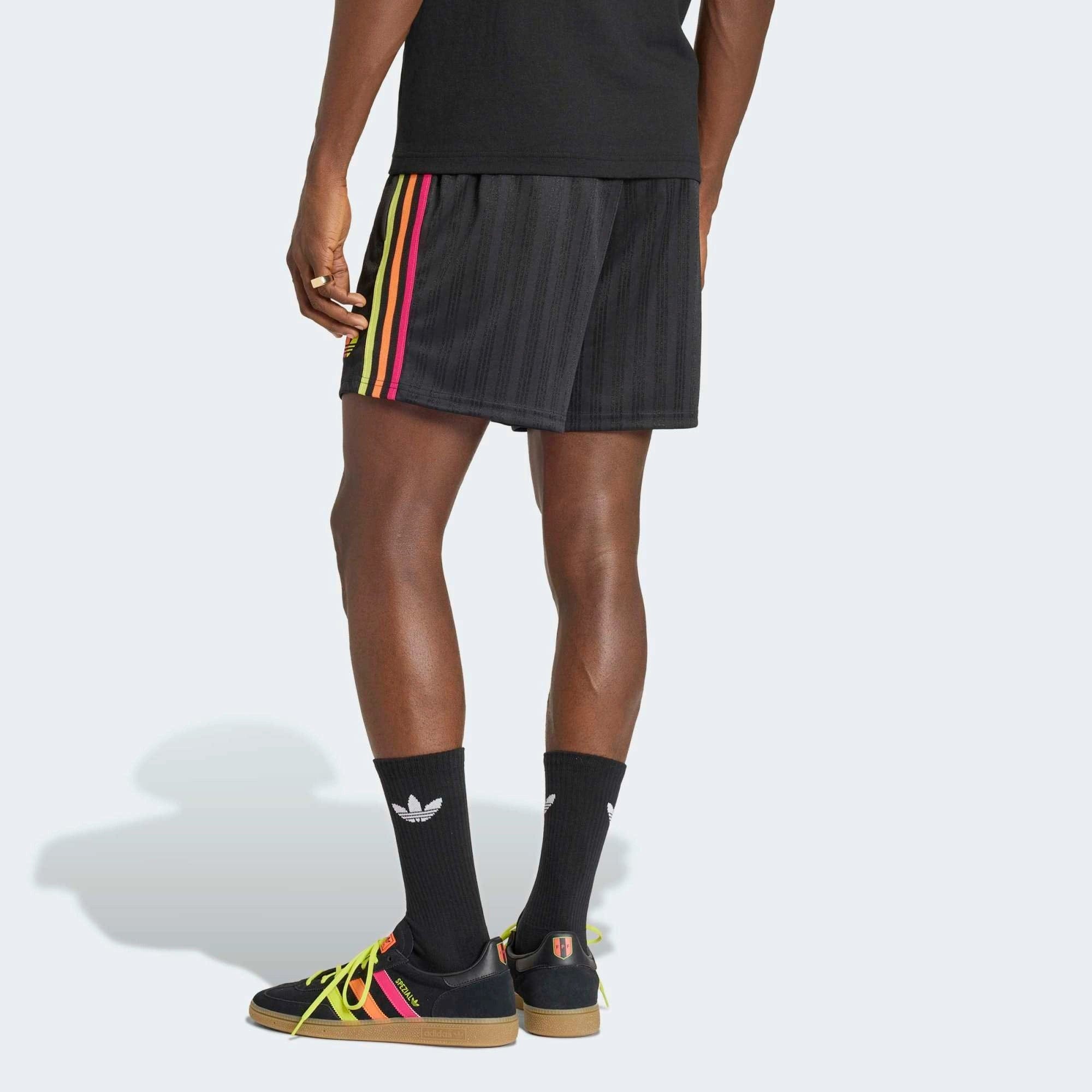 adidas Originals Peru OG Shorts – Black