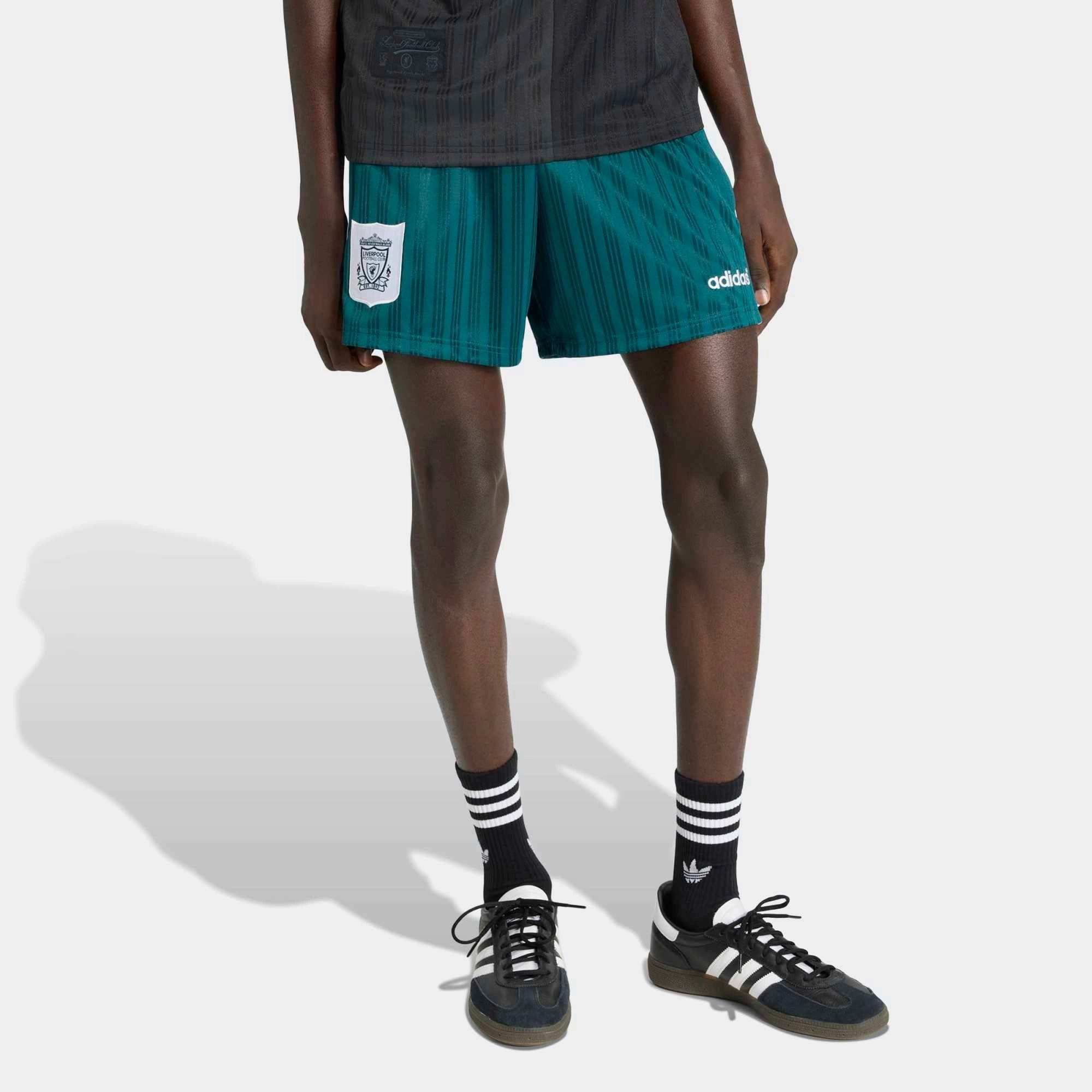 adidas Originals Liverpool FC 1995-96 Retro Shorts – Grün / Weiß (Rich Green)