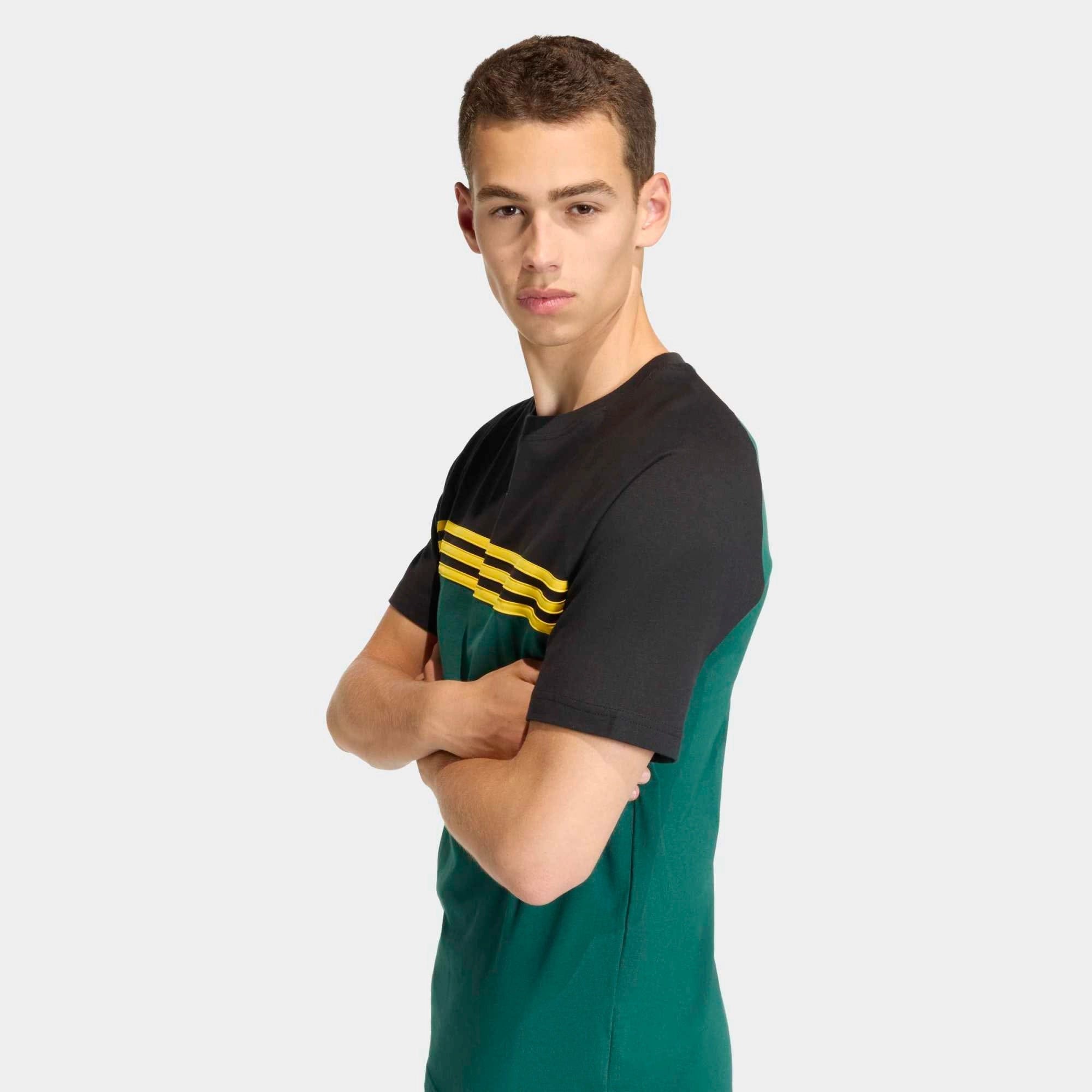 adidas Originals Chest Stripes T-Shirt – Collegiate Green / Schwarz