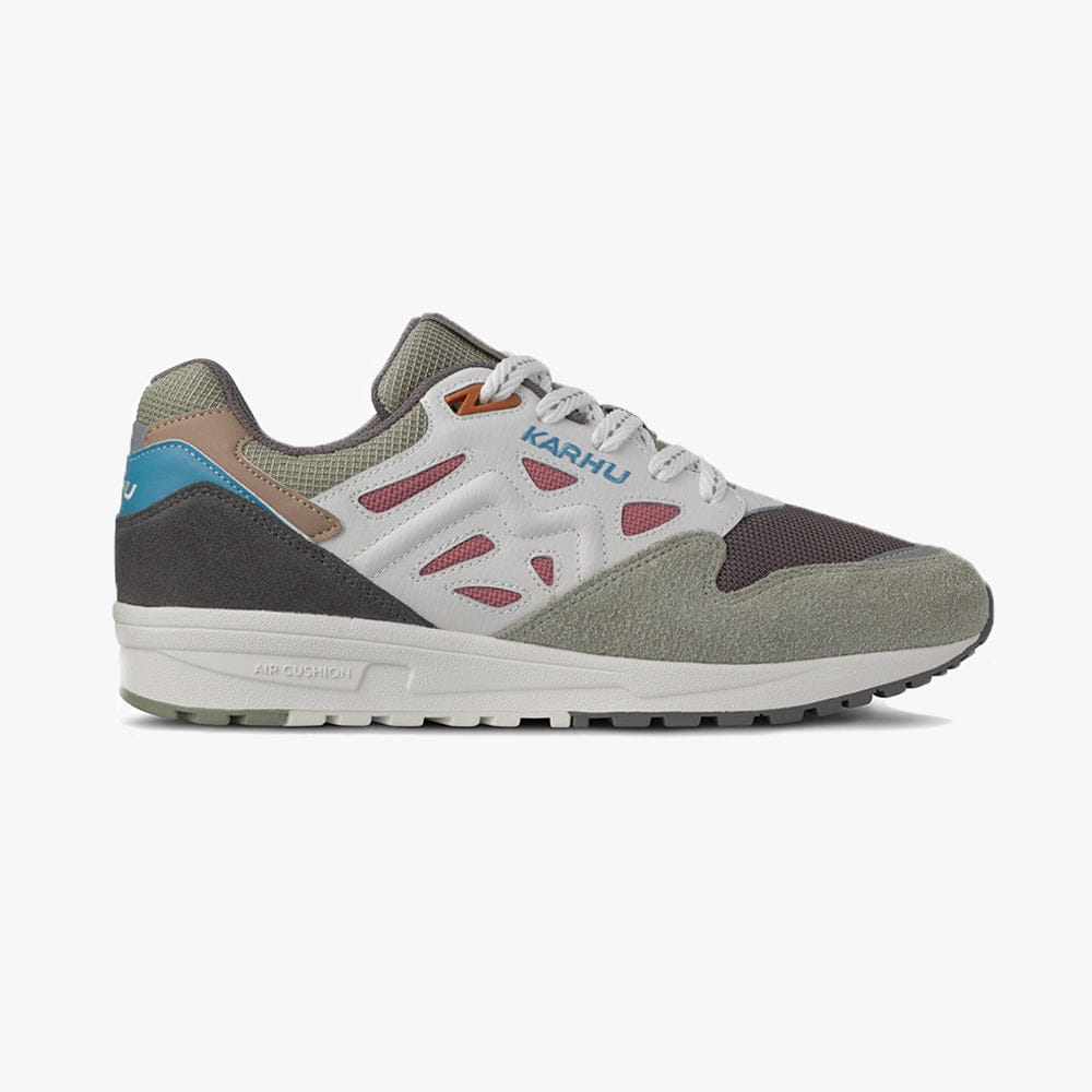 Karhu Legacy 96 Sneaker Herren – Flower Pack Dark Gull Gray / Light Mahogany