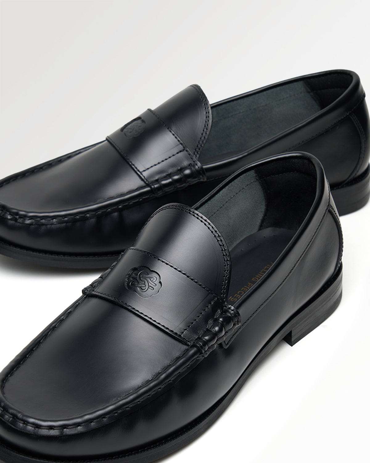 Entry Luxury Lux Loafer Polido Black