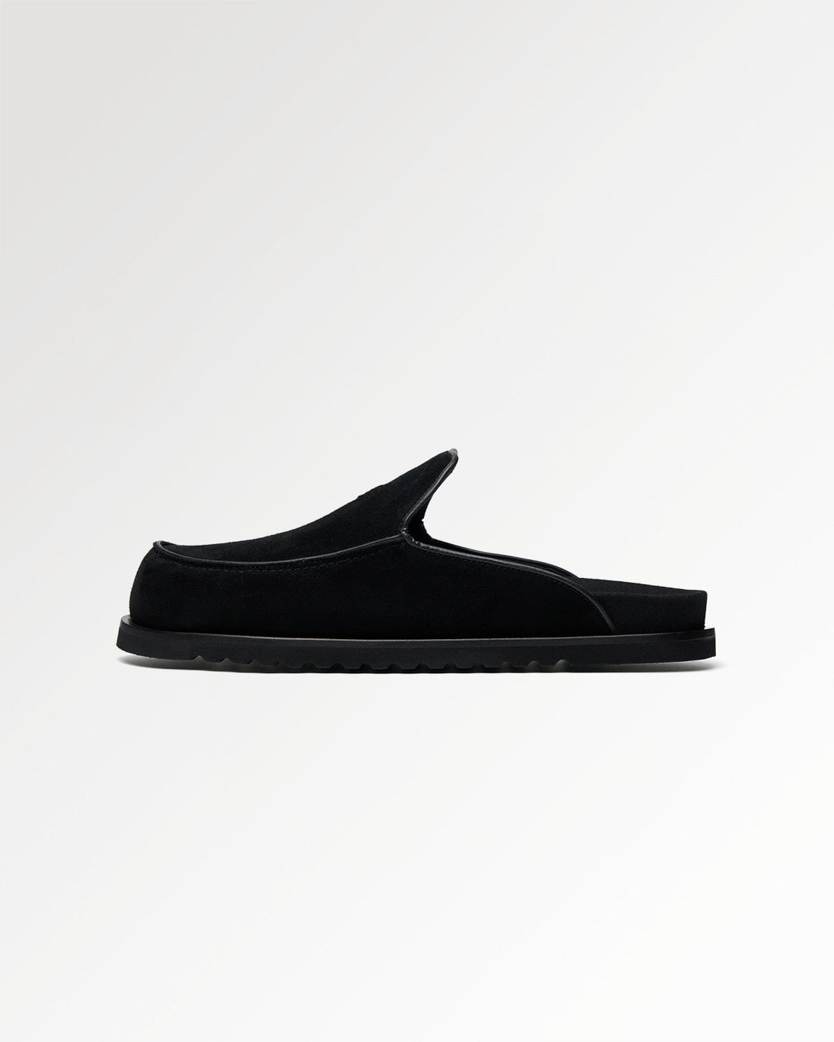 Trend Maven Clog Suede Black