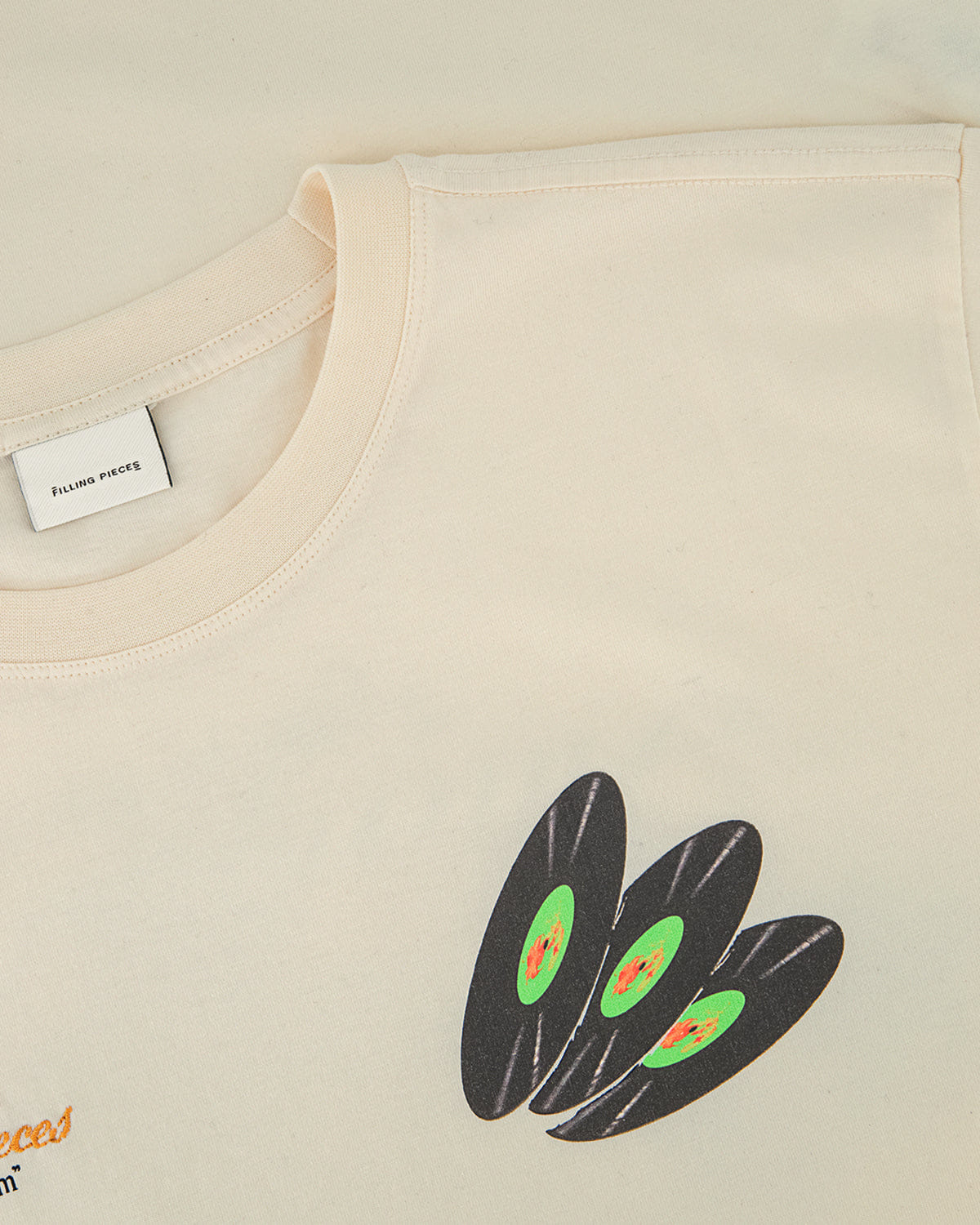 Trend Maven T-shirt DJ Antique White