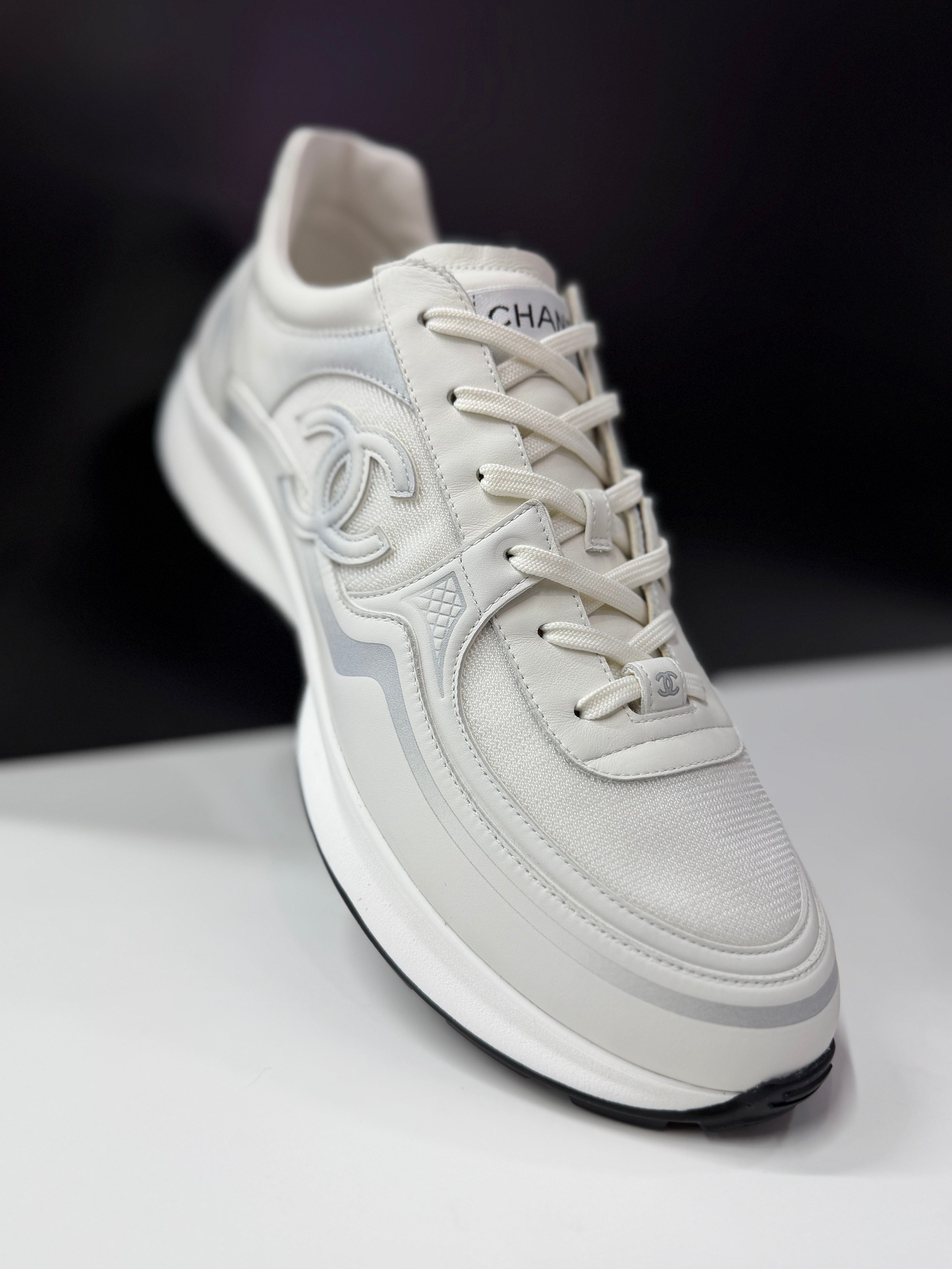 Chanel Sneaker Triple White