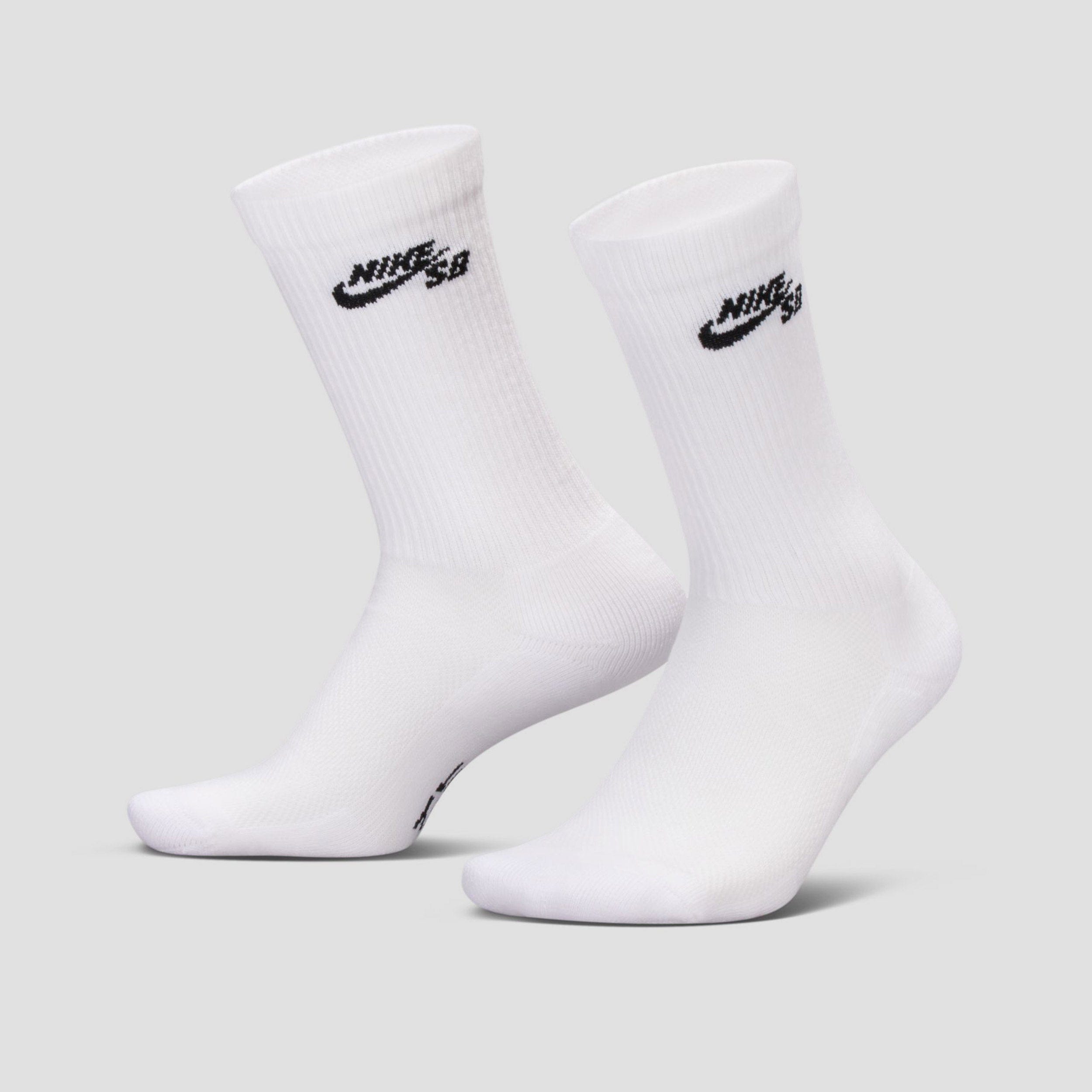 Nike SB Everyday Elevated Crew Socks 3 Pairs White