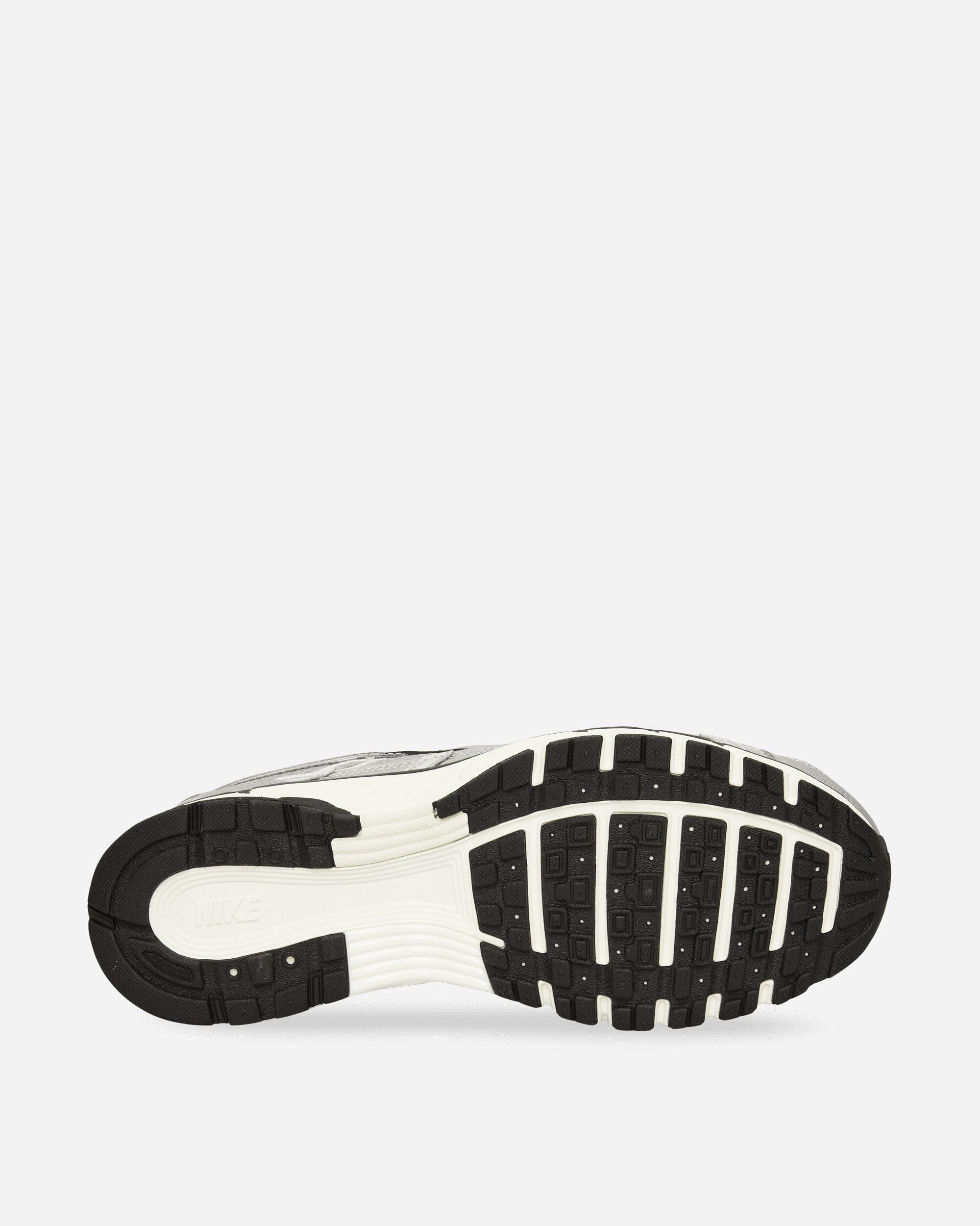 Nike P-6000 Sneakers Metallic Silver / Sail / Black