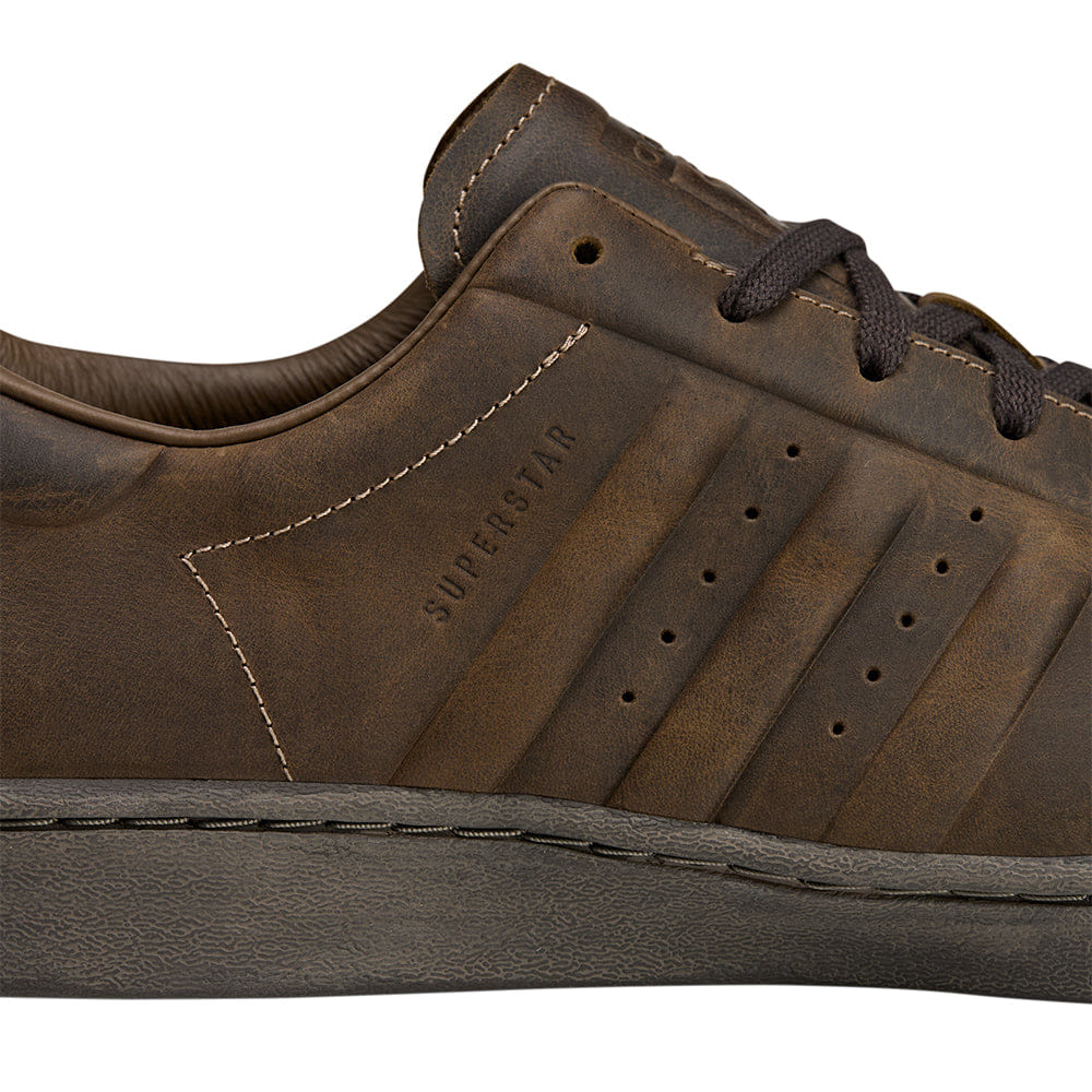 adidas AVAVAV Superstar - Umber