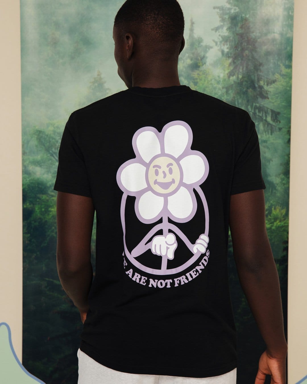 WE ARE NOT FRIENDS Daisy Purple/Black T-shirt