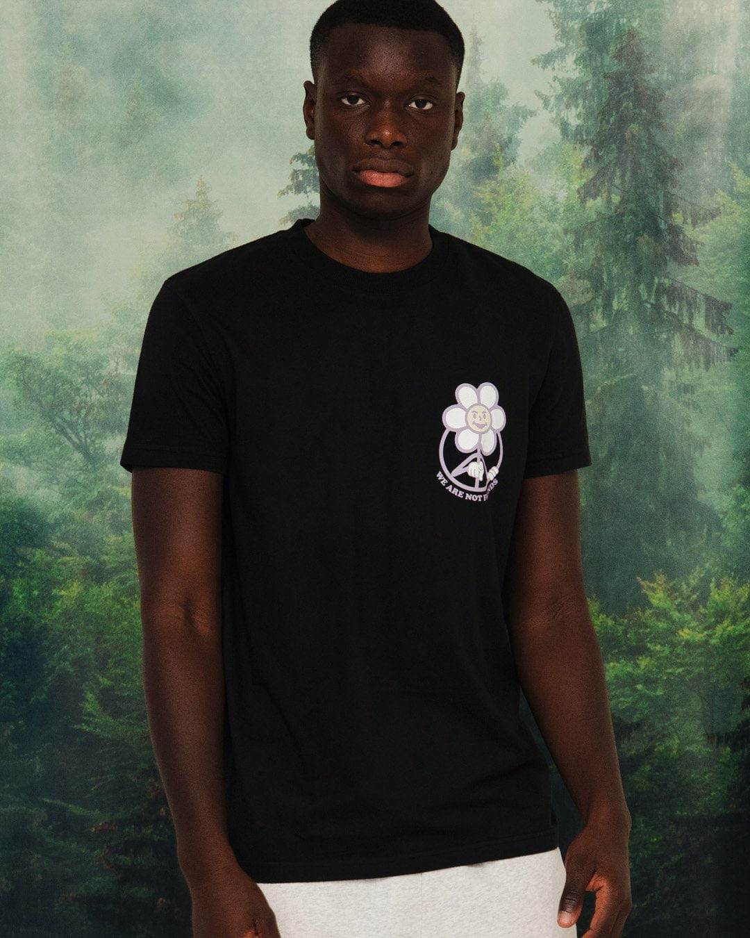 WE ARE NOT FRIENDS Daisy Purple/Black T-shirt