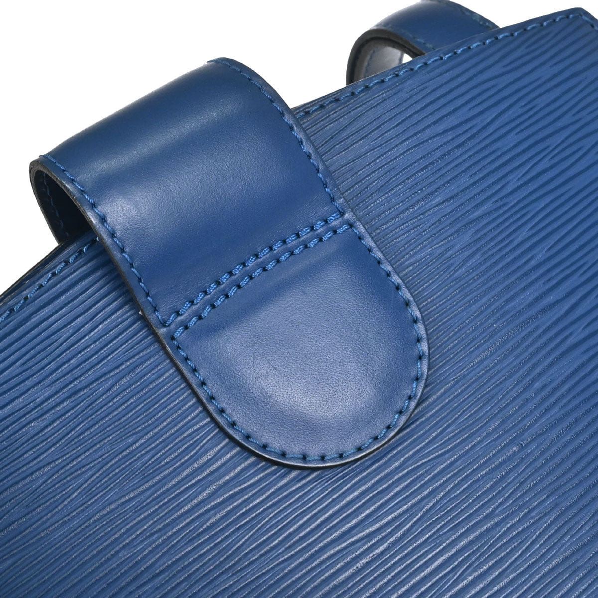 Louis Vuitton 1997 Blue Epi Cluny Shoulder Bag M52255
