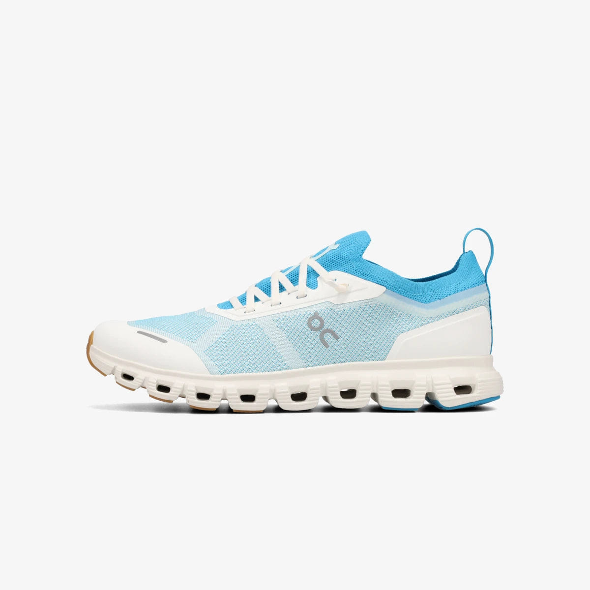On Running ON CLOUD 6 VERSA (M)