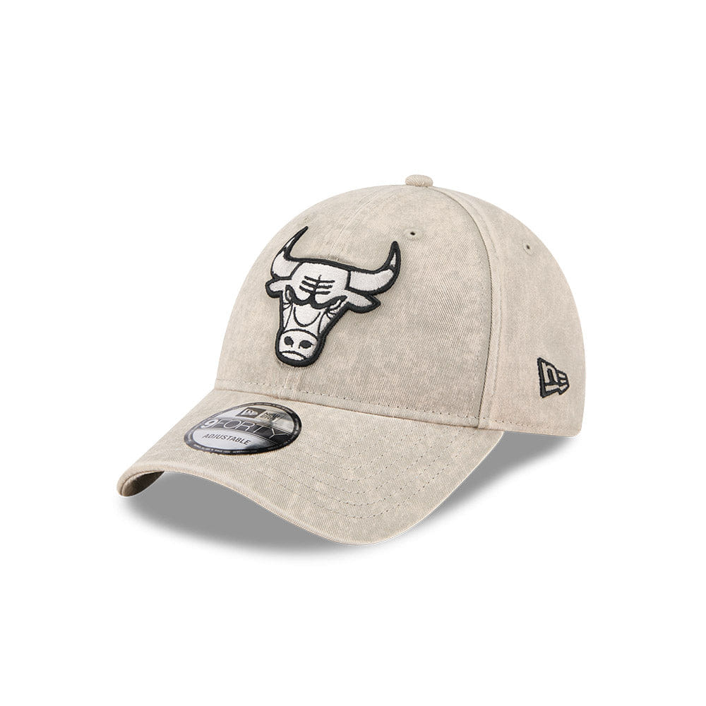 New Era Chicago Bulls 9Forty Snapback Cap (Washed Pebble/Black)