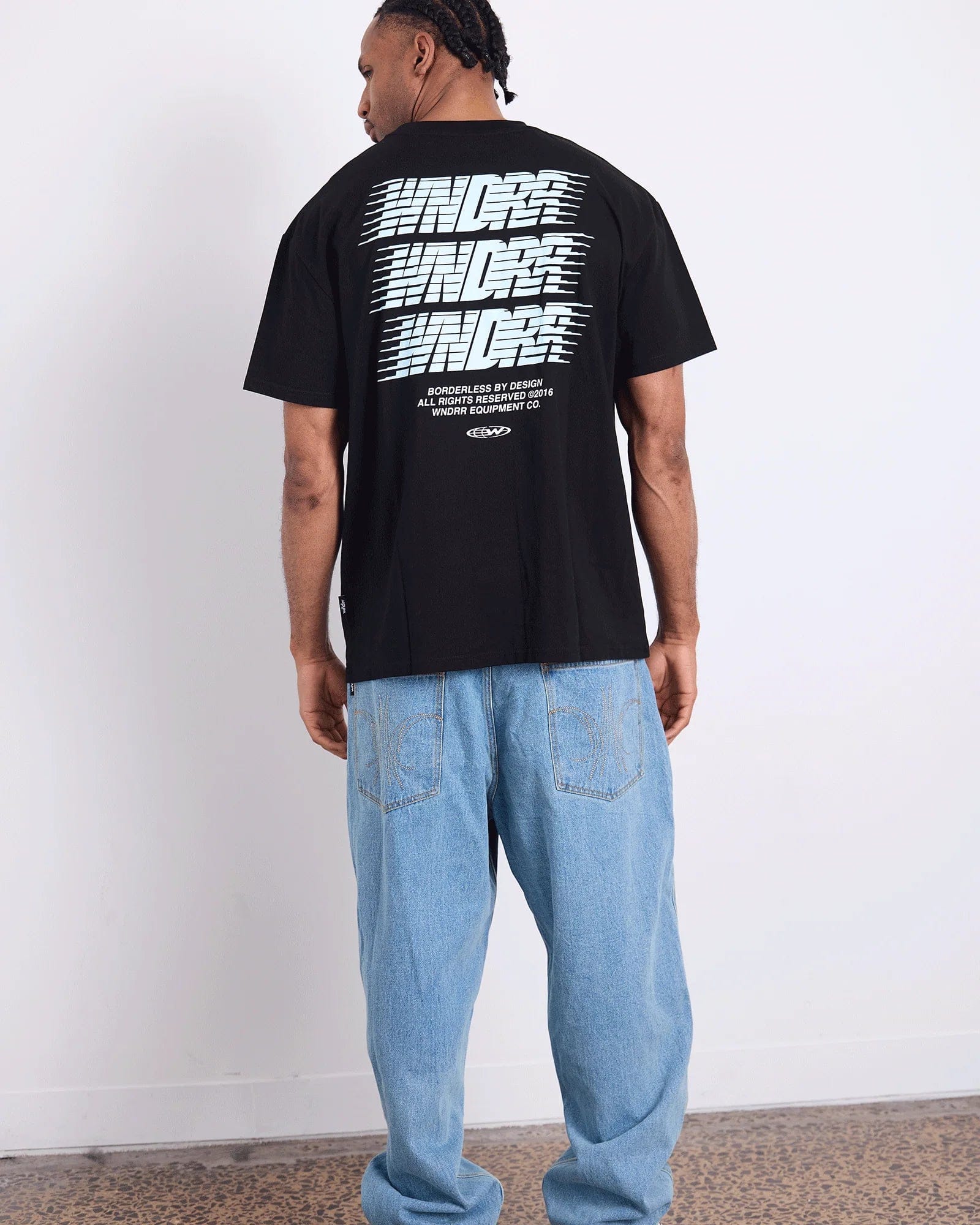 WNDRR Borderless Box Fit Tee (Black/Blue)
