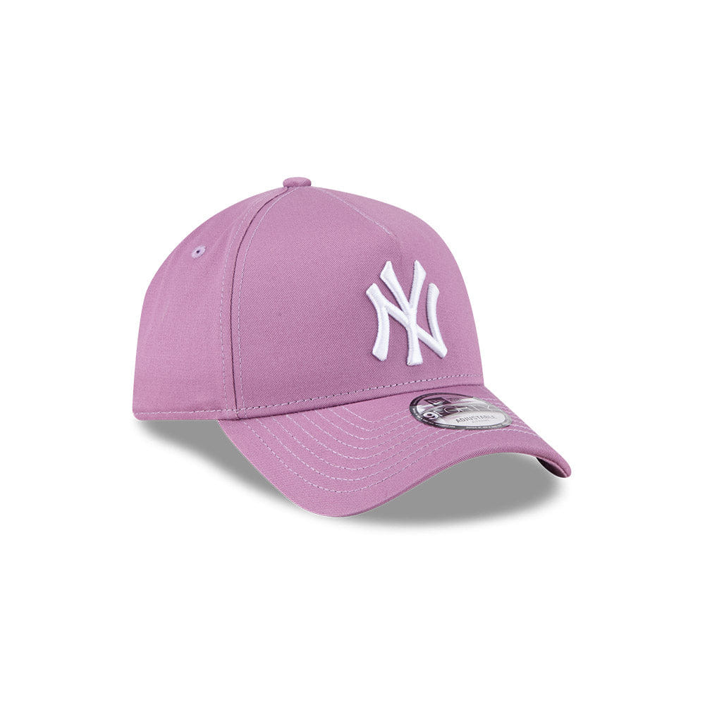 New Era N.Y Yankees 9Forty A-Frame Cap (Purple Nitro)