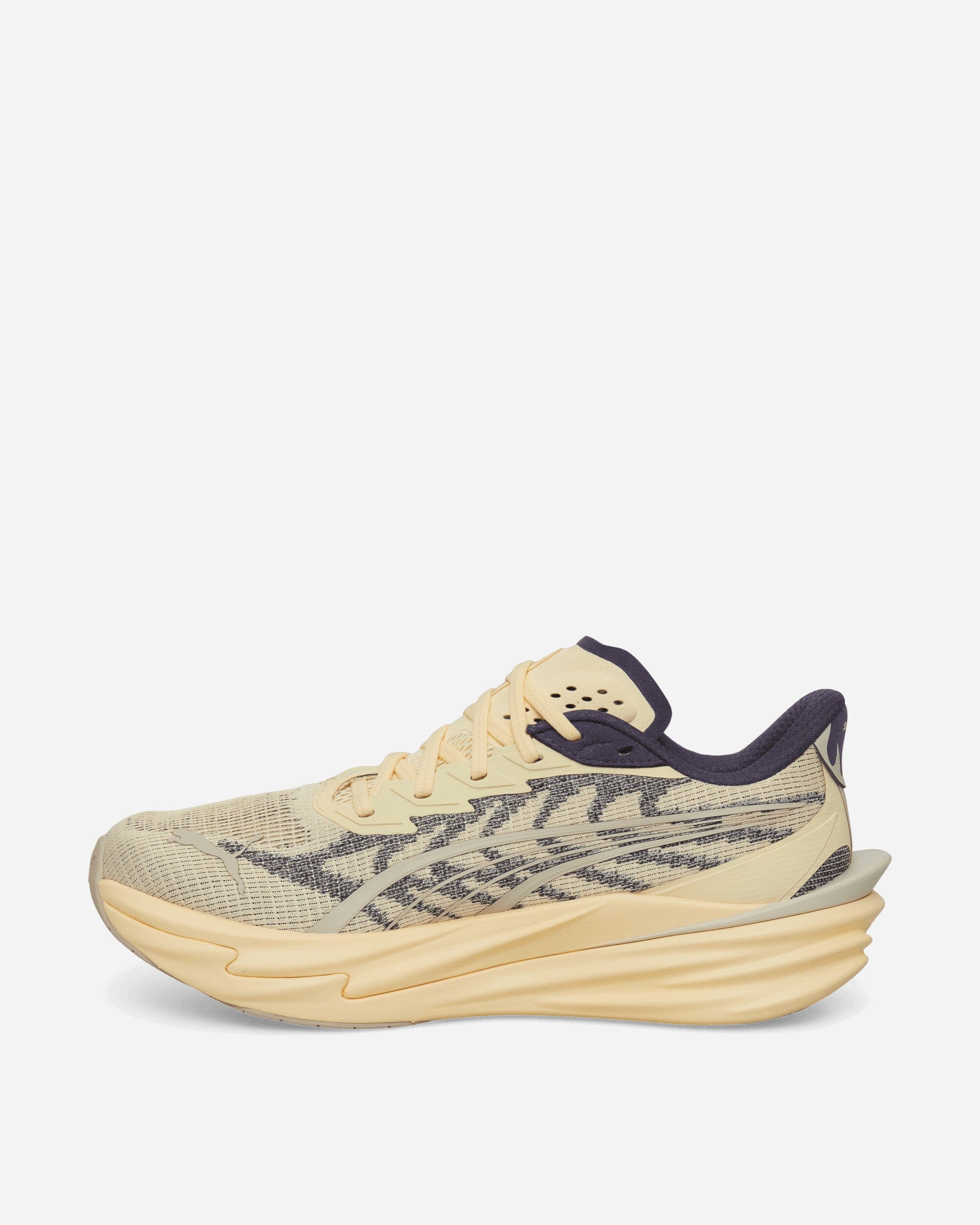 Puma Deviate NITRO 4 Sneakers Buttercream / Inky Depths