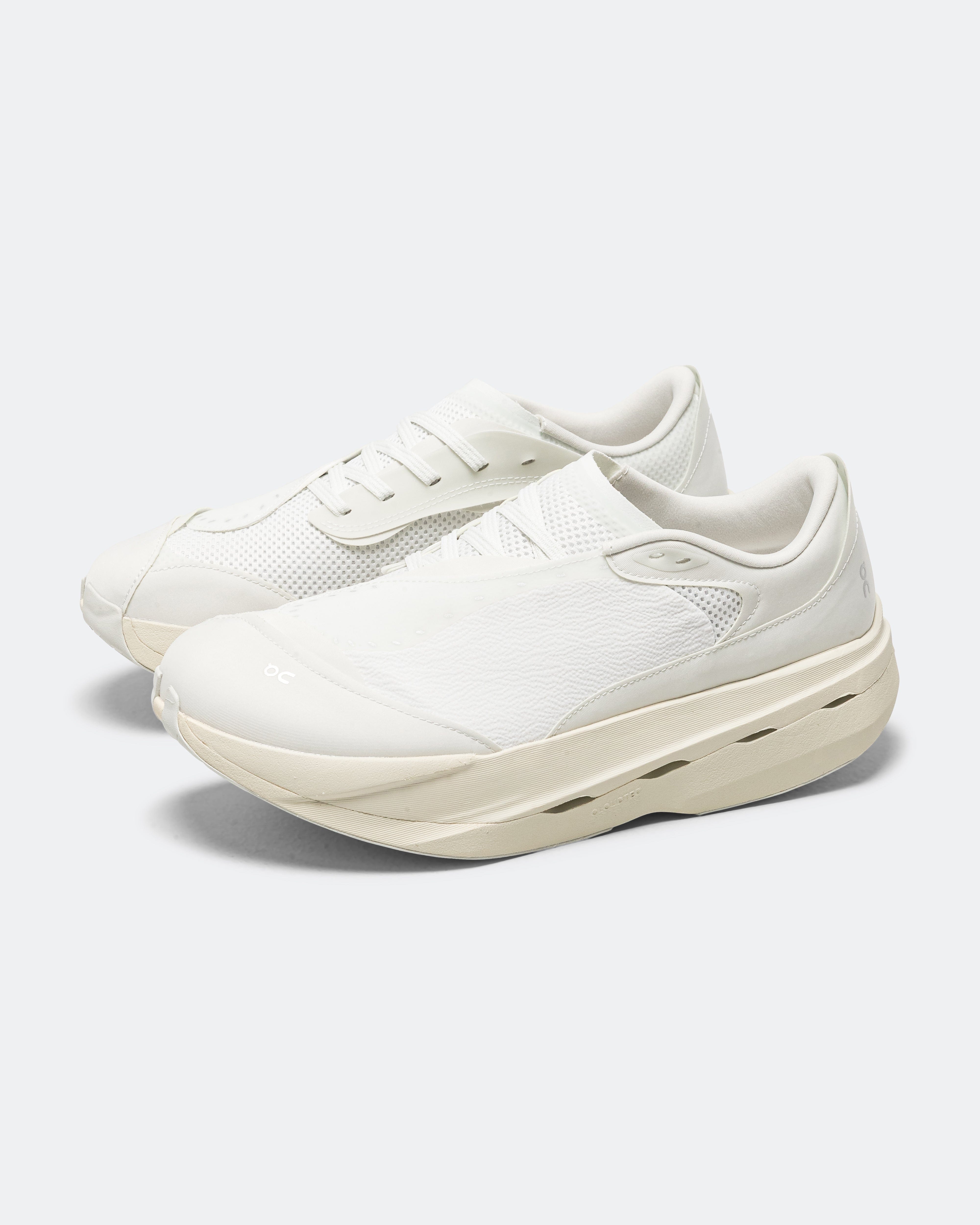 On Running Womens Cloudboom Volt x PAF - White/Gale