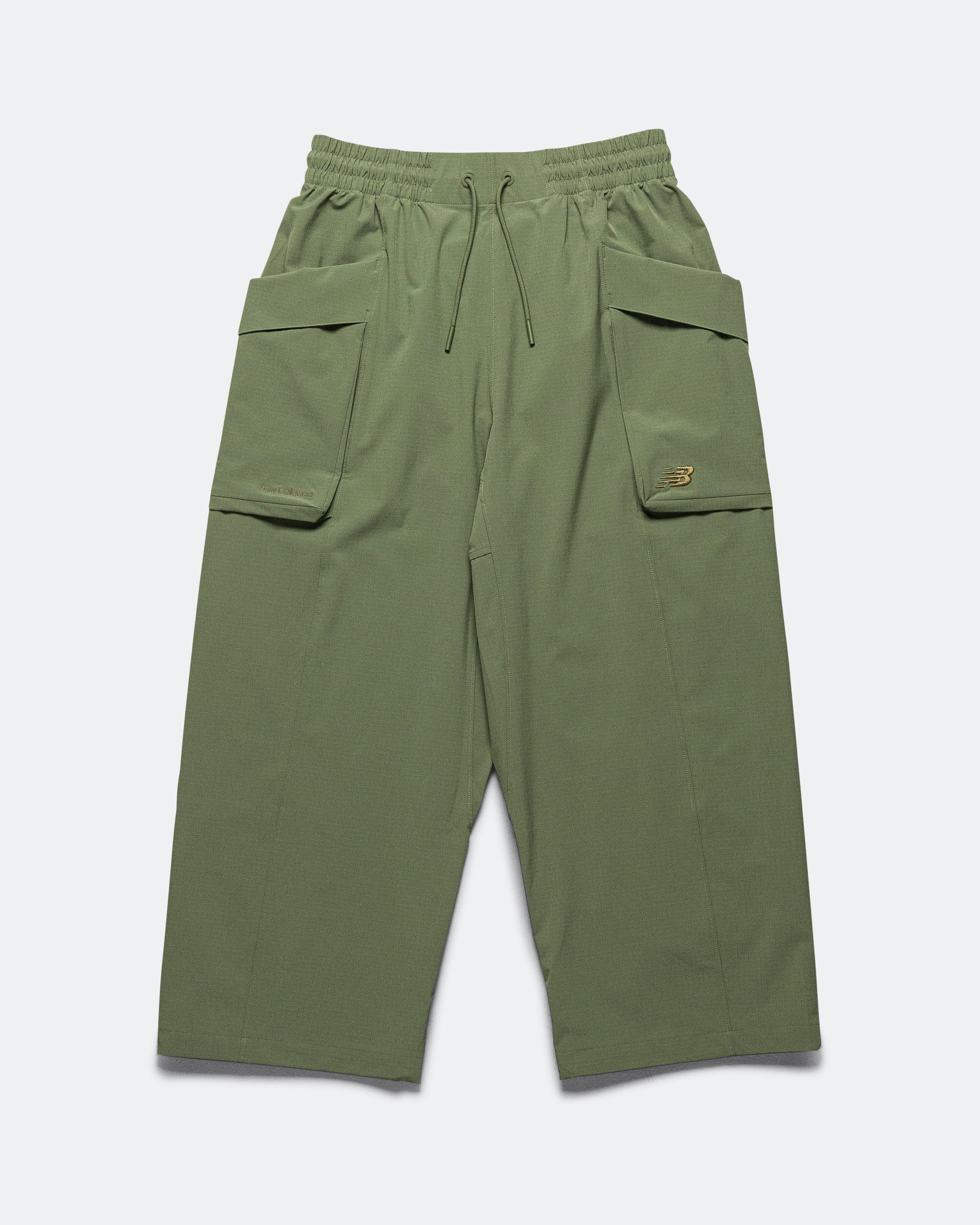 New Balance Cropped Cargo Pant - Utility