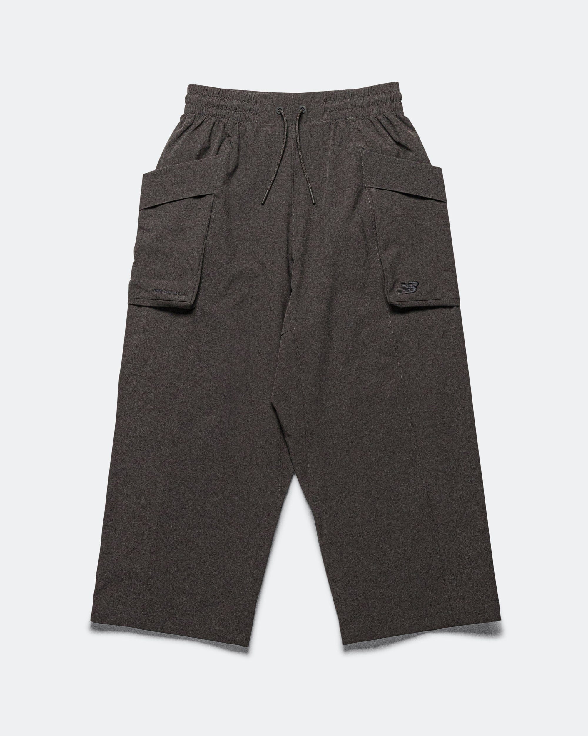 New Balance Cropped Cargo Pant - Faded