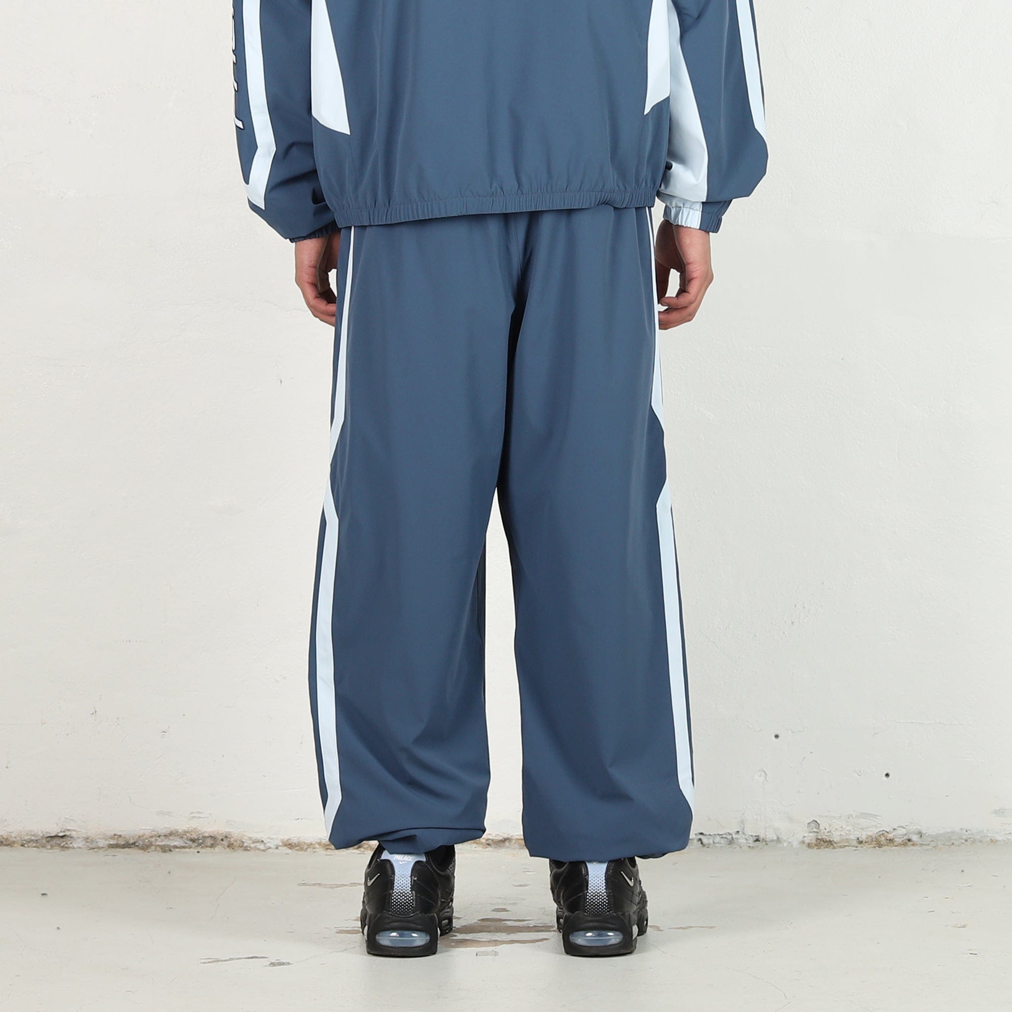 Palace Links Shell Jogger - Navy