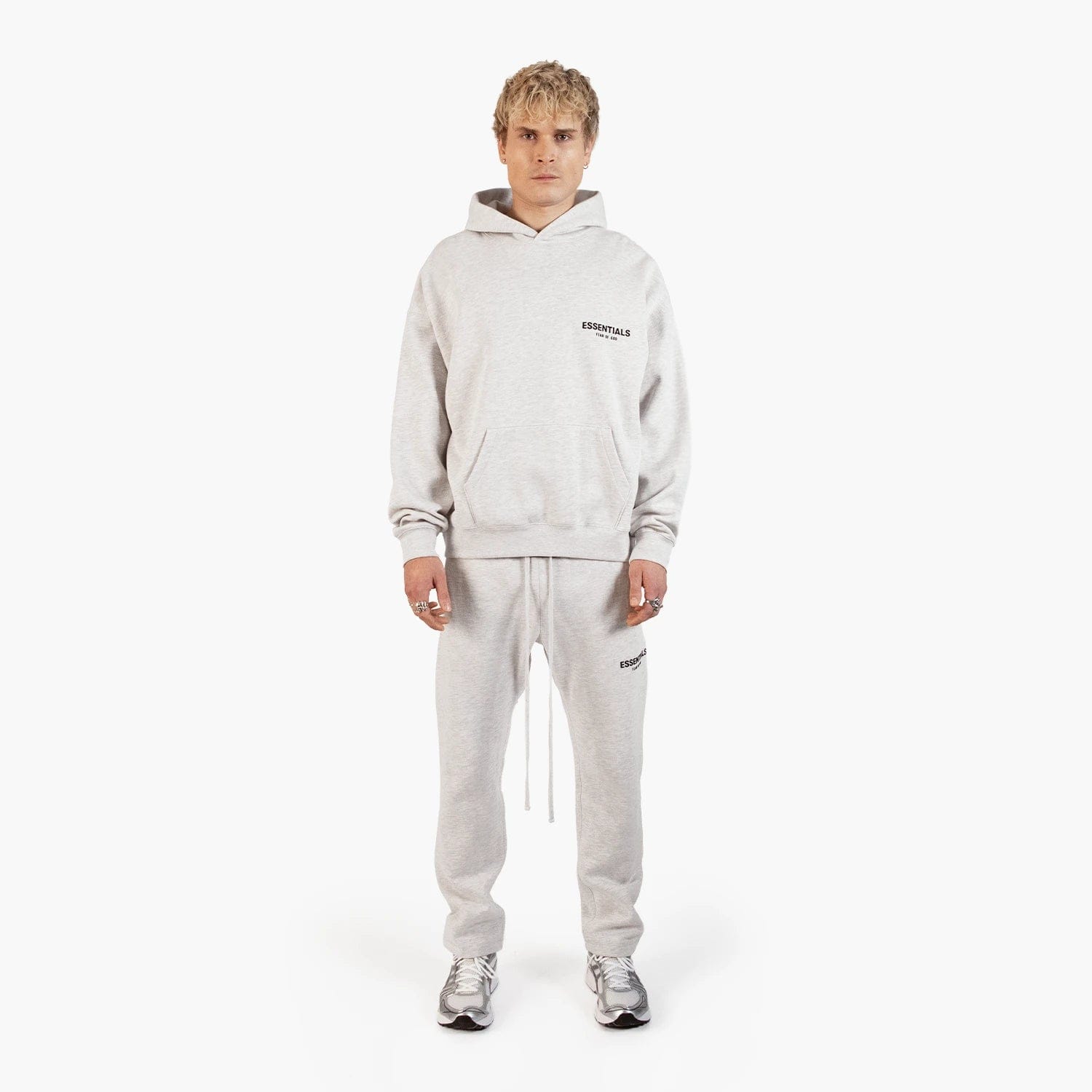 Fear of God Essentials (2022) Relaxed Light Oatmeal - Set (Hoodie & Sweatpant)