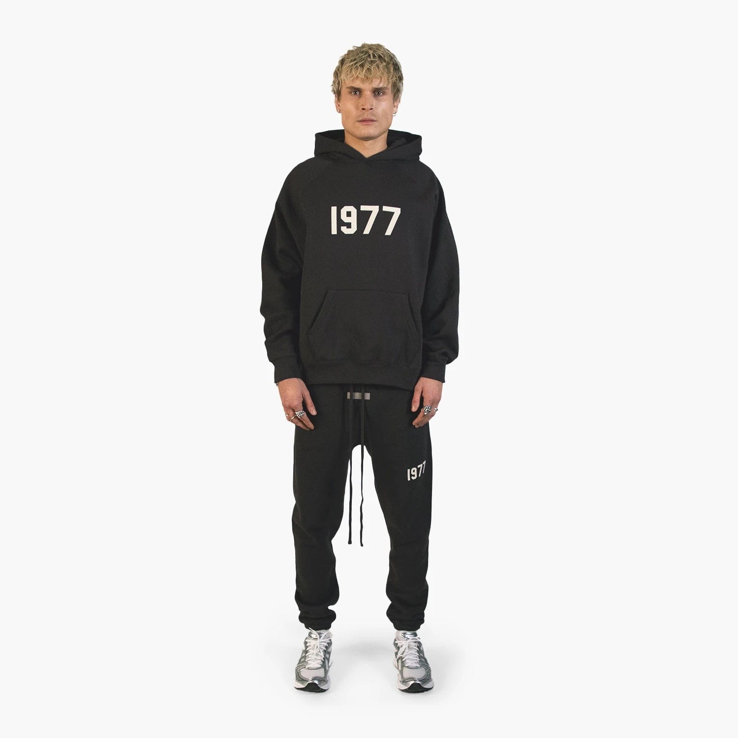 Fear Of God Essentials 1977 Set - Iron (Hoodie & Sweatpant)