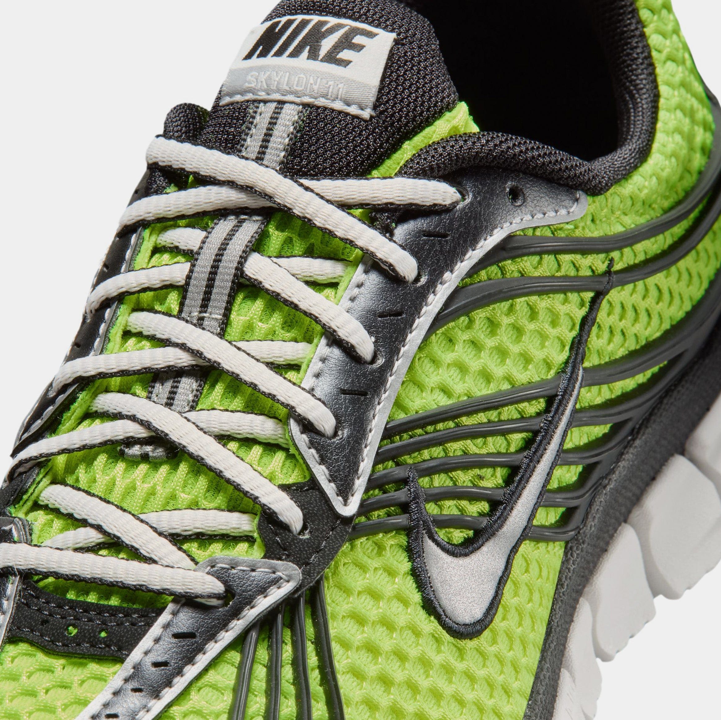 Nike Zoom Skylon 11 Womens Running Shoes (Volt/Metallic Silver/Black/Summit White)