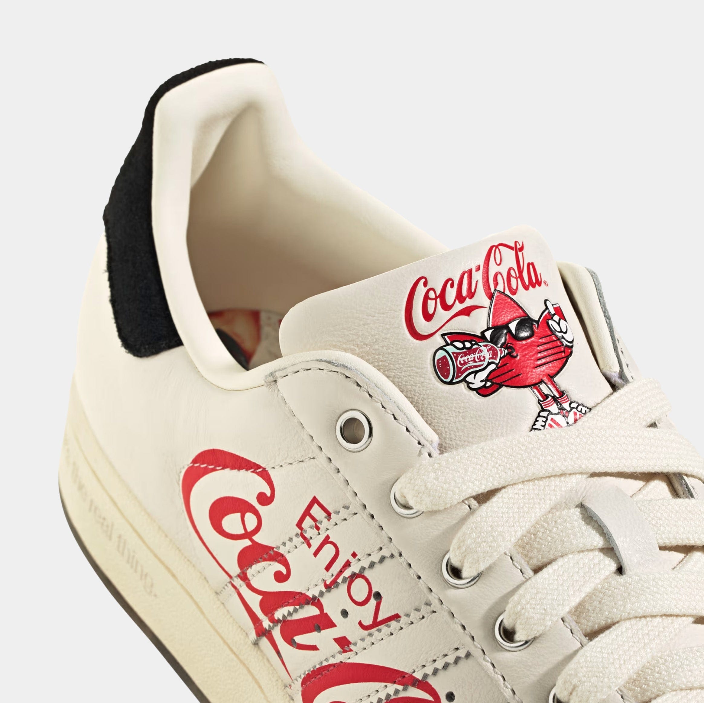 adidas Superstar II x Coca Cola Mens Lifestyle Shoes (Core White/Core Black/Cream White)